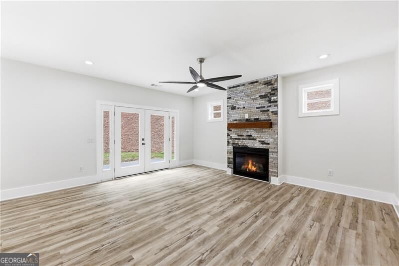 5851 Canterbury Way Property Photo 19