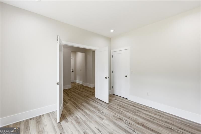 5851 Canterbury Way Property Photo 25