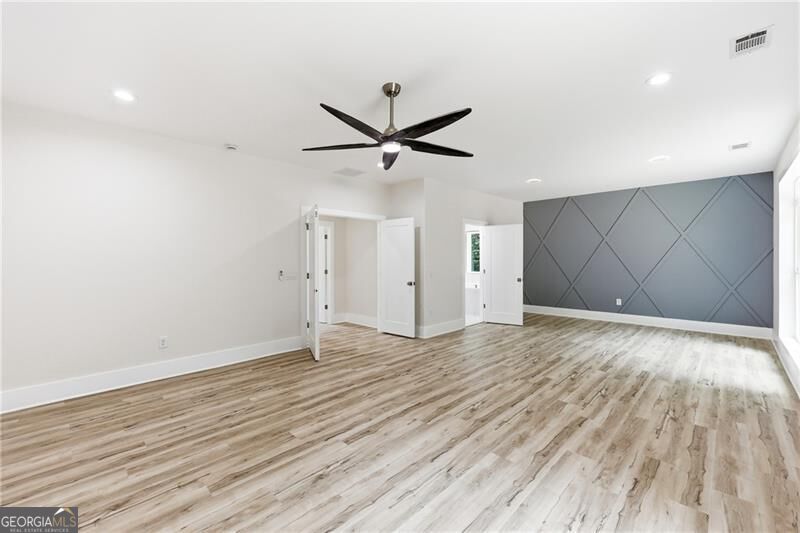 5851 Canterbury Way Property Photo 34