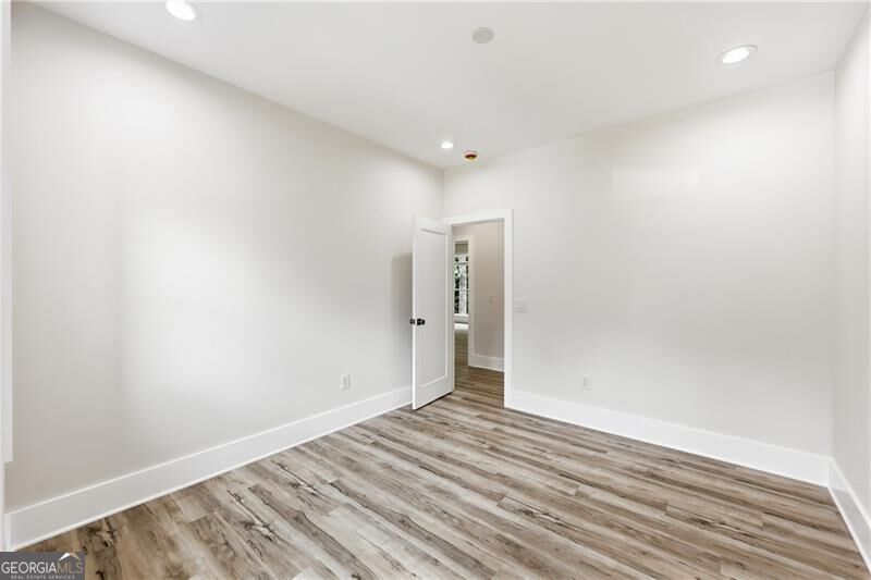 5851 Canterbury Way Property Photo 48