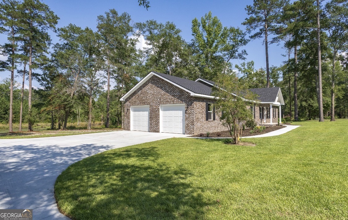 3 Willow Pointe Property Photo 3