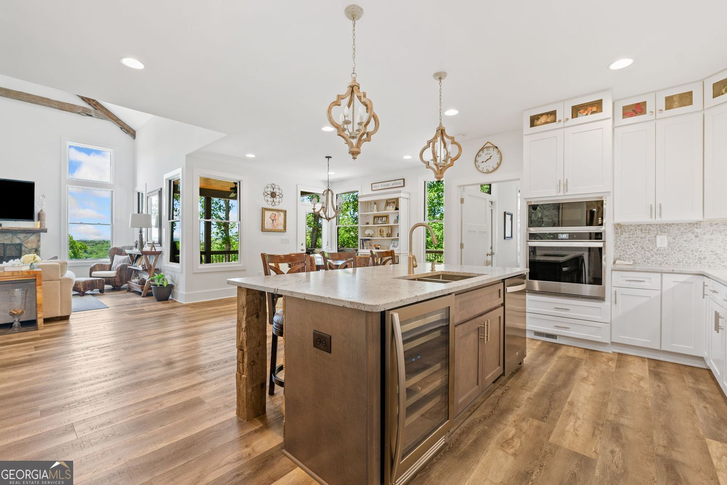 77 North Shore Drive Property Photo 15