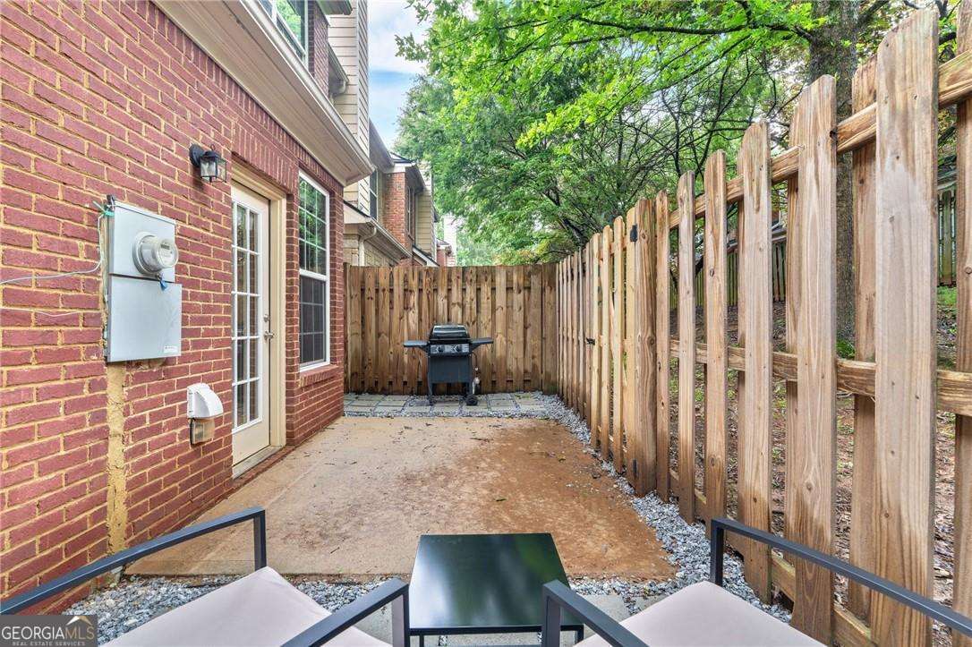 3063 Thornbury Trace Property Photo 12