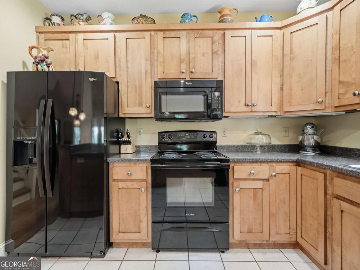 1110 Chatsworth Highway Property Photo 9