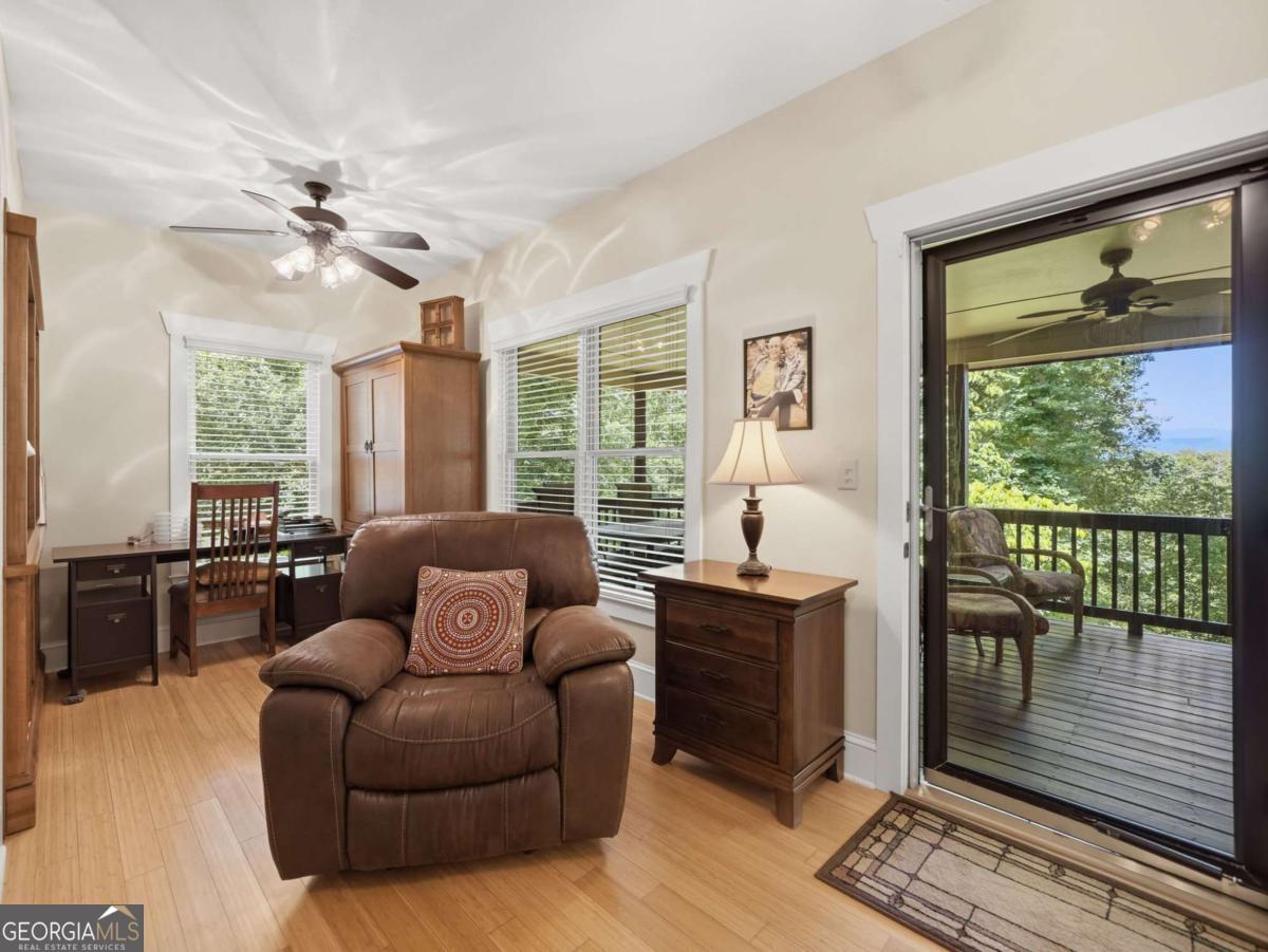 1110 Chatsworth Highway Property Photo 14