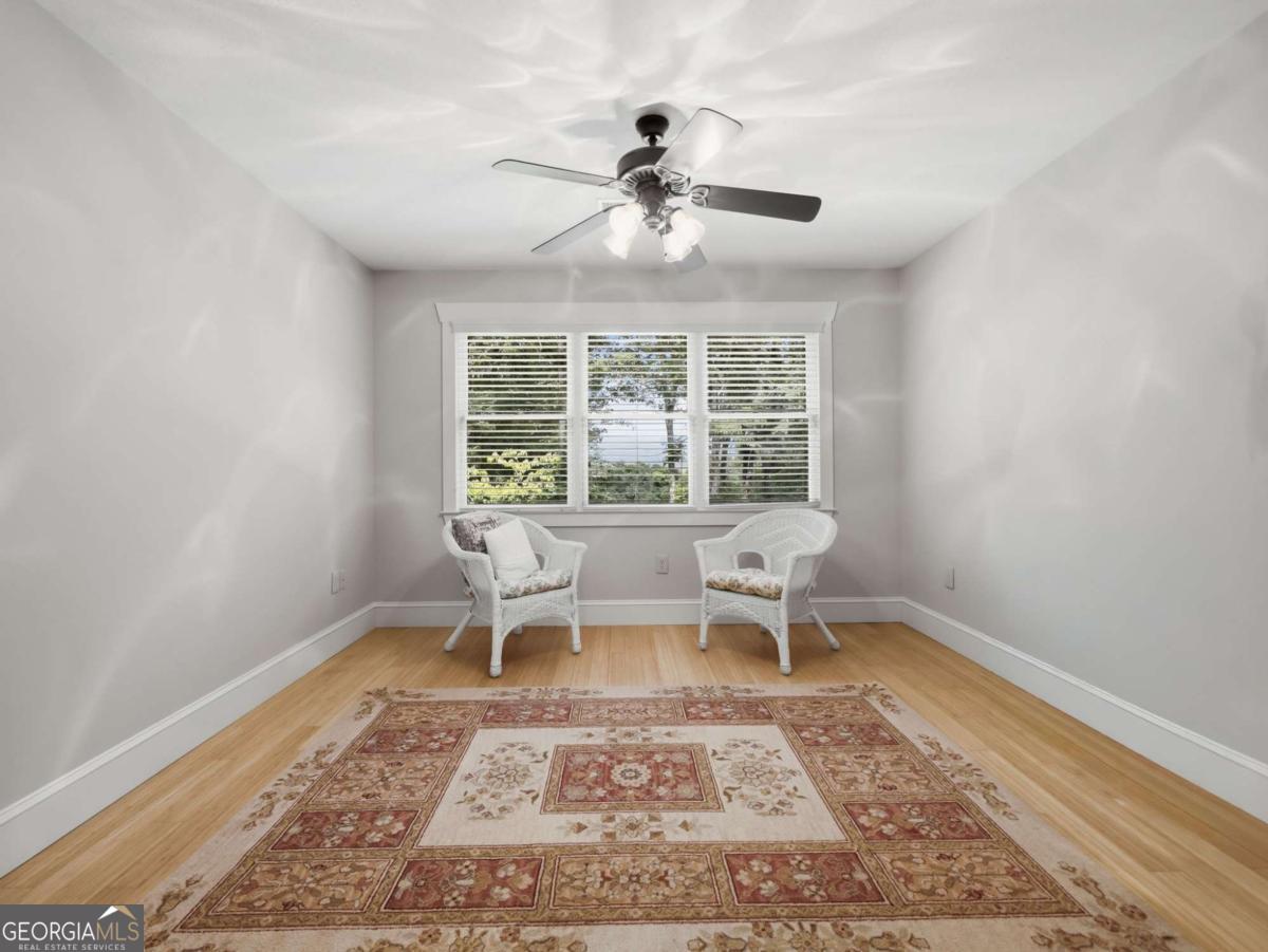 1110 Chatsworth Highway Property Photo 23