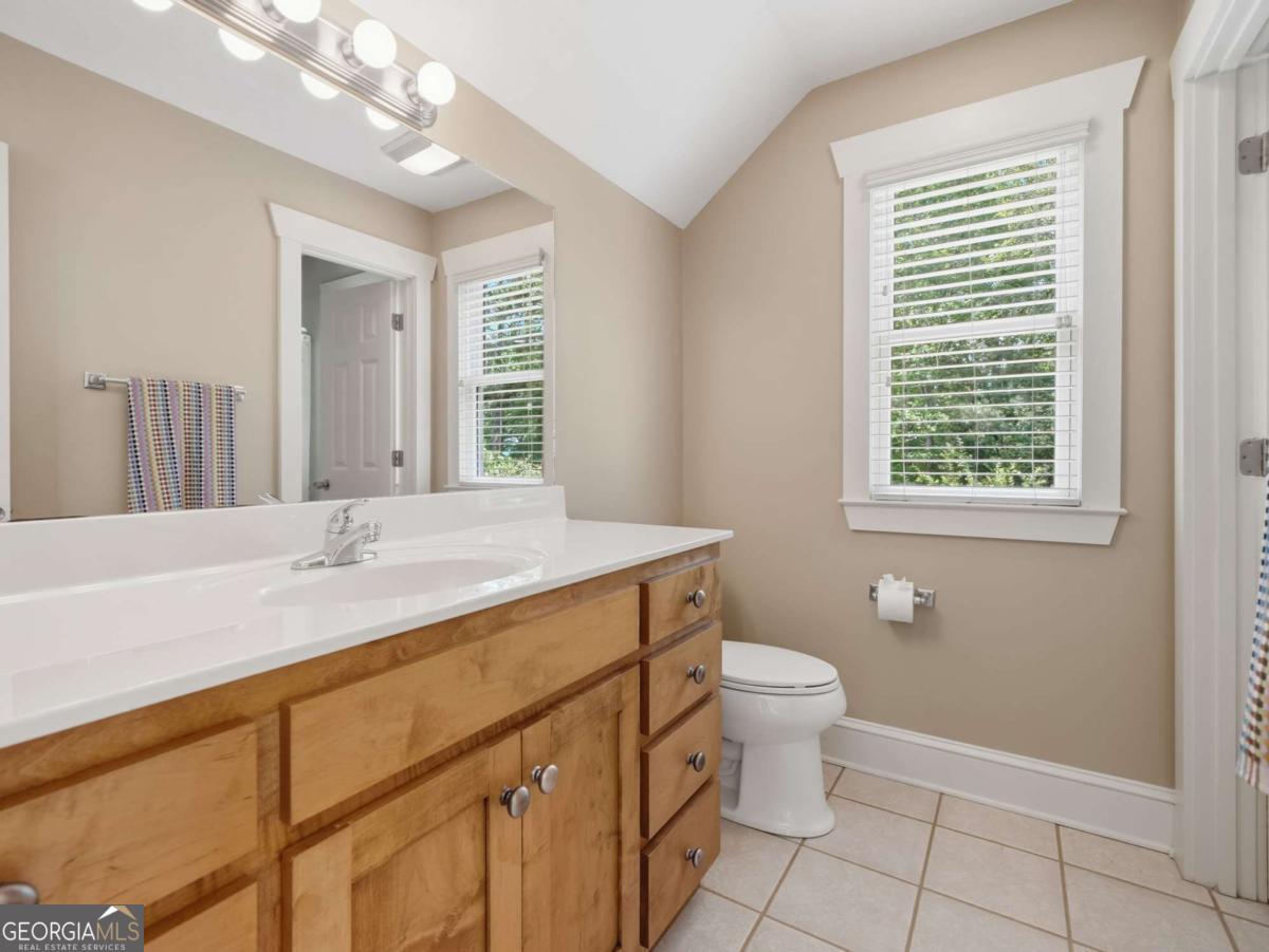 1110 Chatsworth Highway Property Photo 28