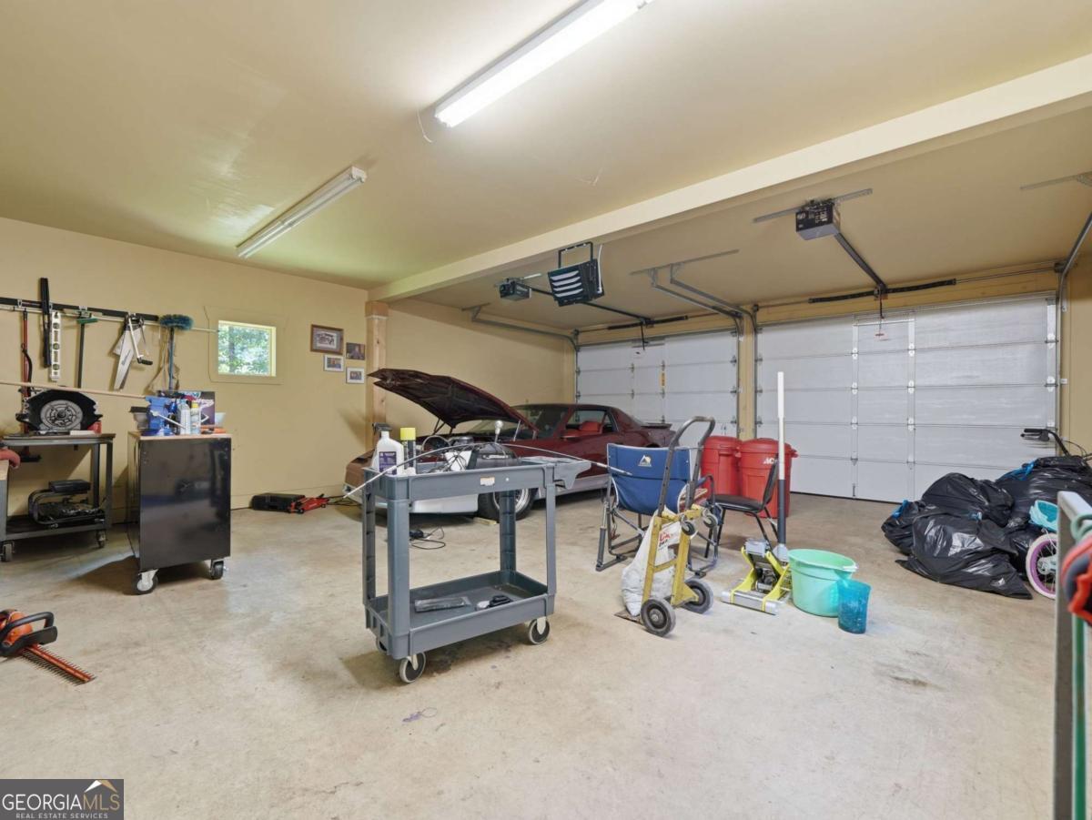 1110 Chatsworth Highway Property Photo 41