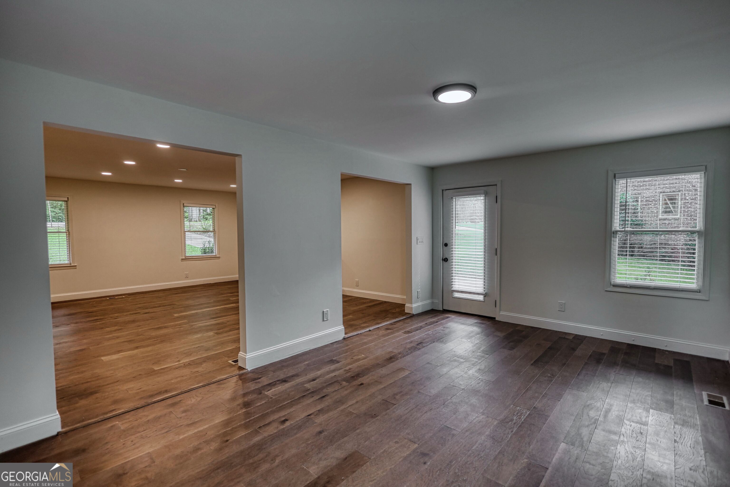 403 Greenwood Drive Property Photo 15