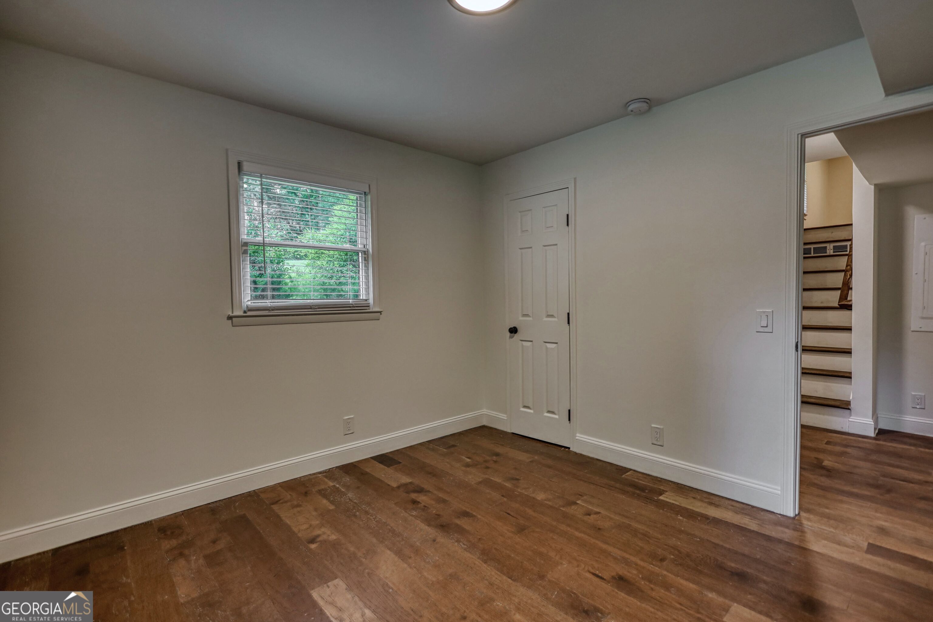 403 Greenwood Drive Property Photo 30