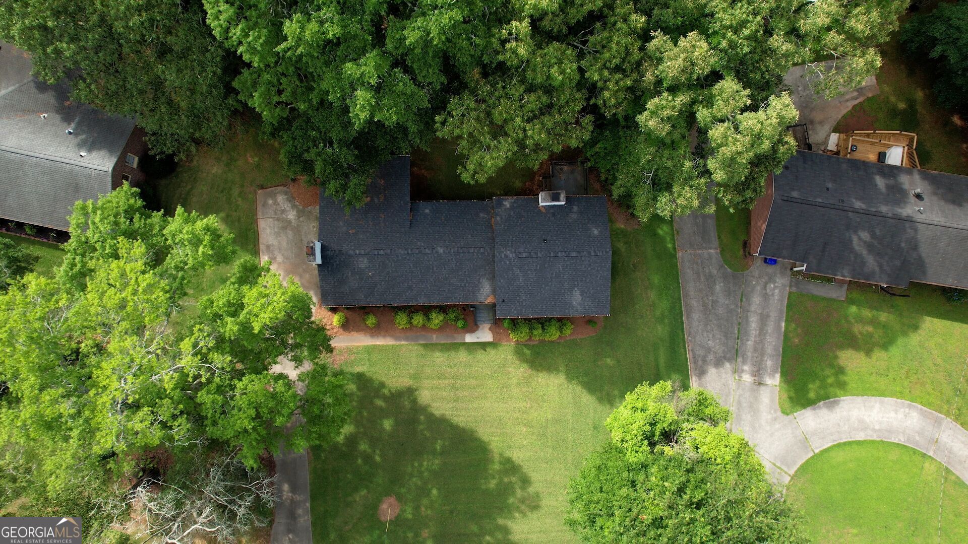 403 Greenwood Drive Property Photo 49