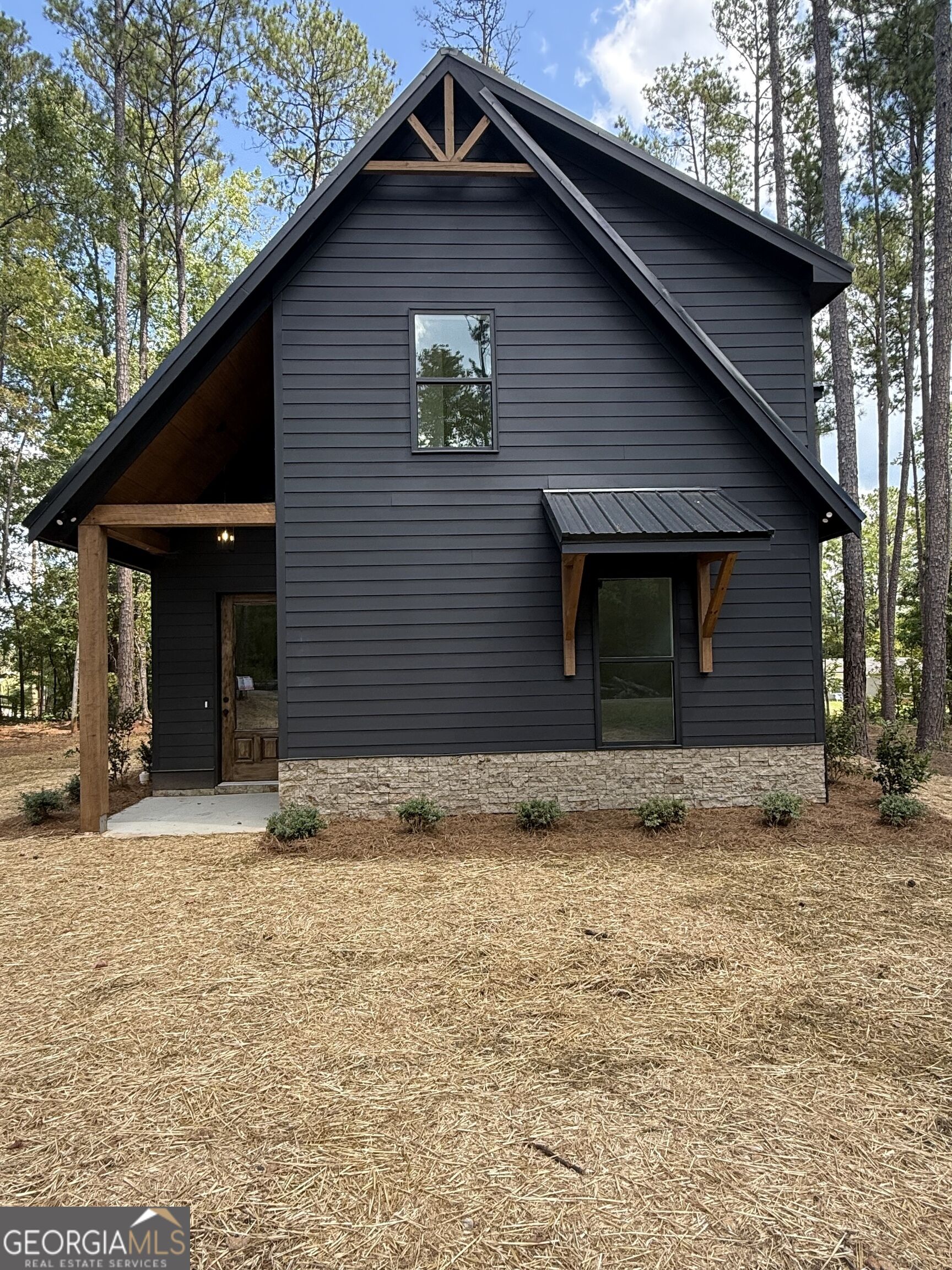 48 DOGWOOD Court Property Photo 1
