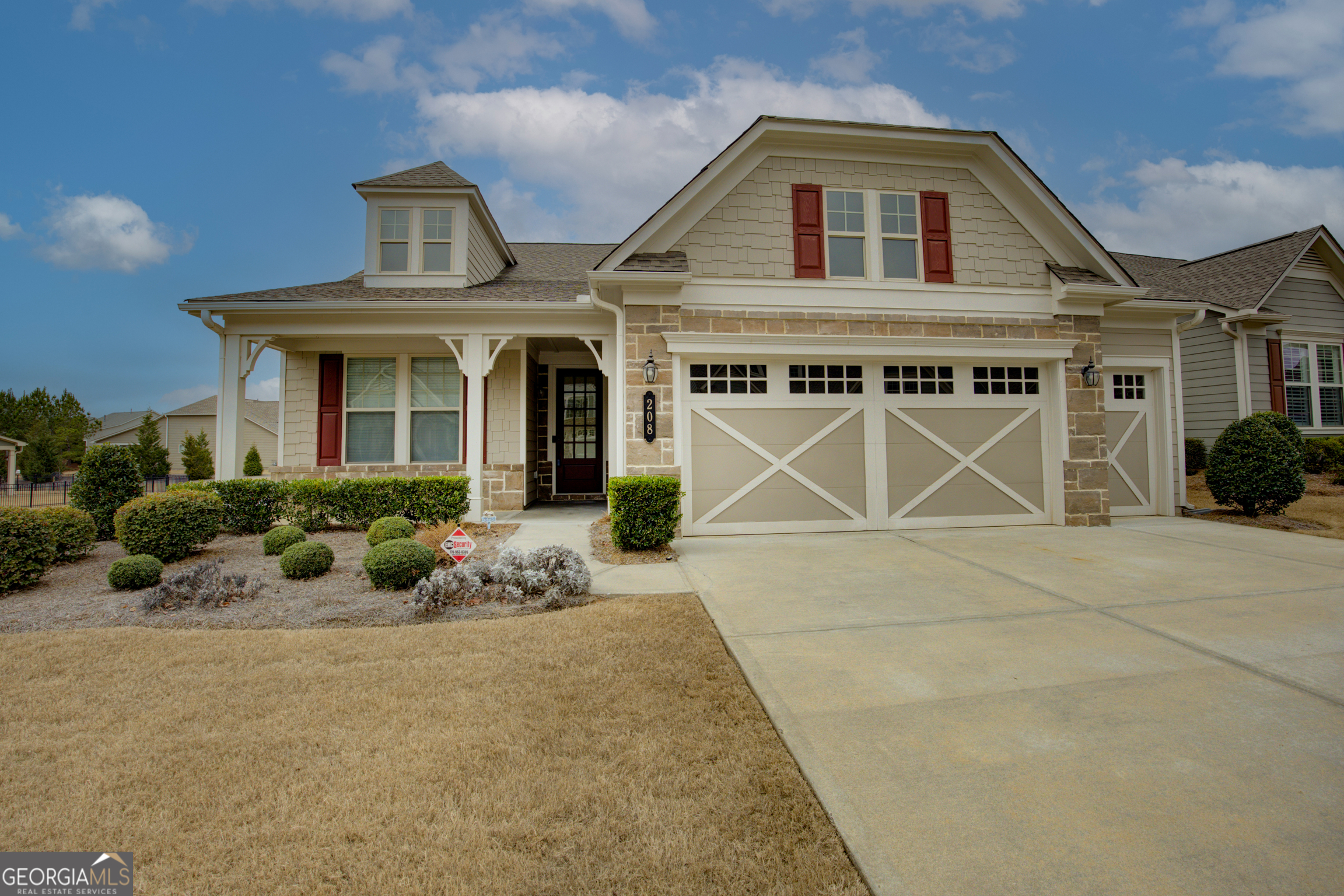 208 Silver Maple Court Property Photo 1