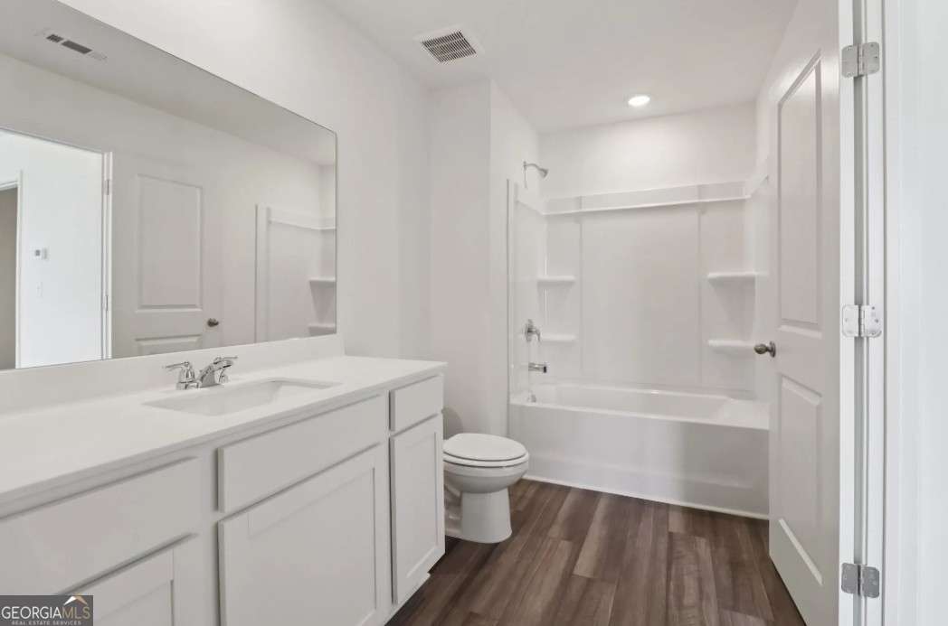 2029 Ayla Drive Property Photo 13