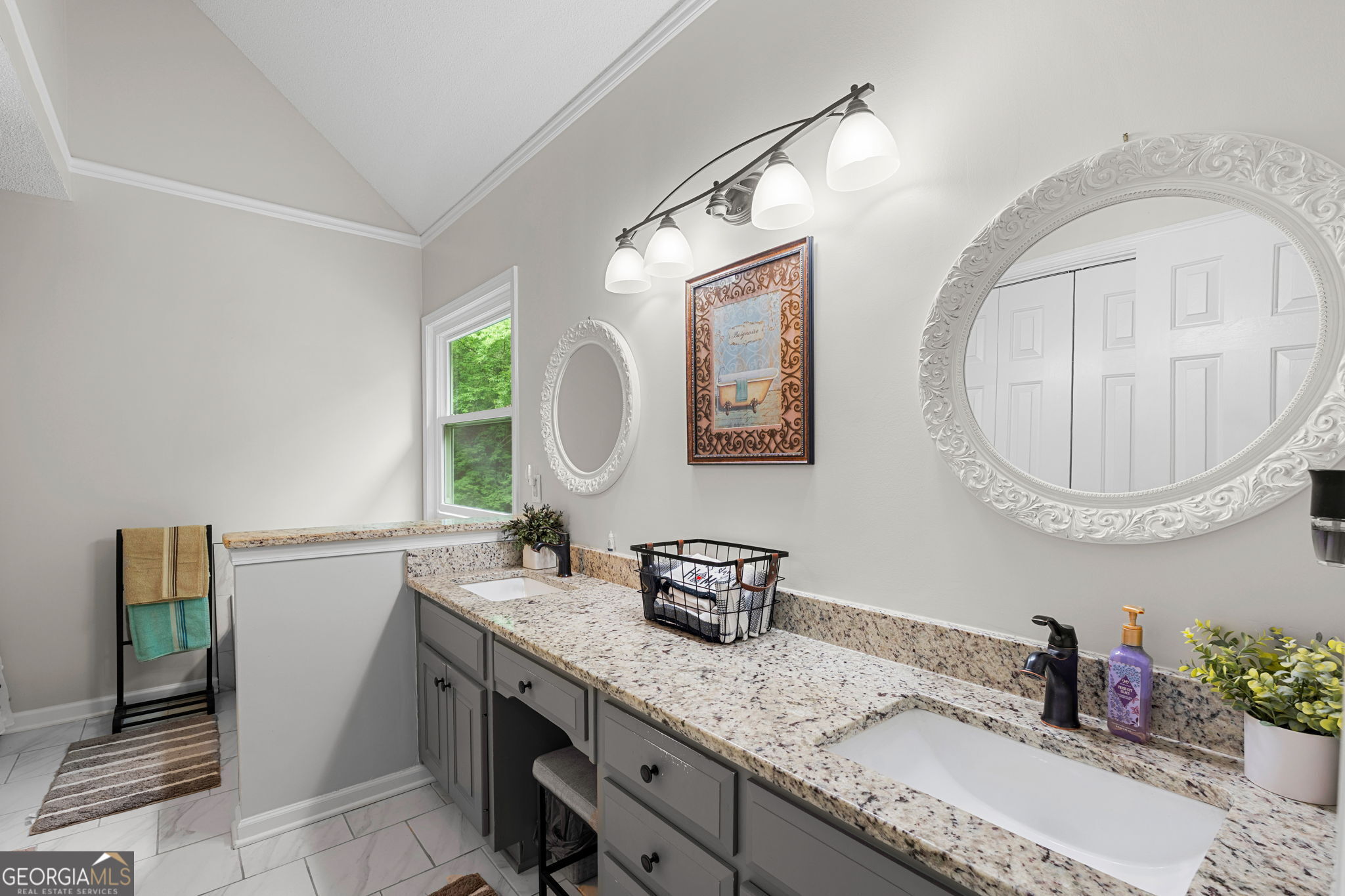 375 Gaelic Way Property Photo 32