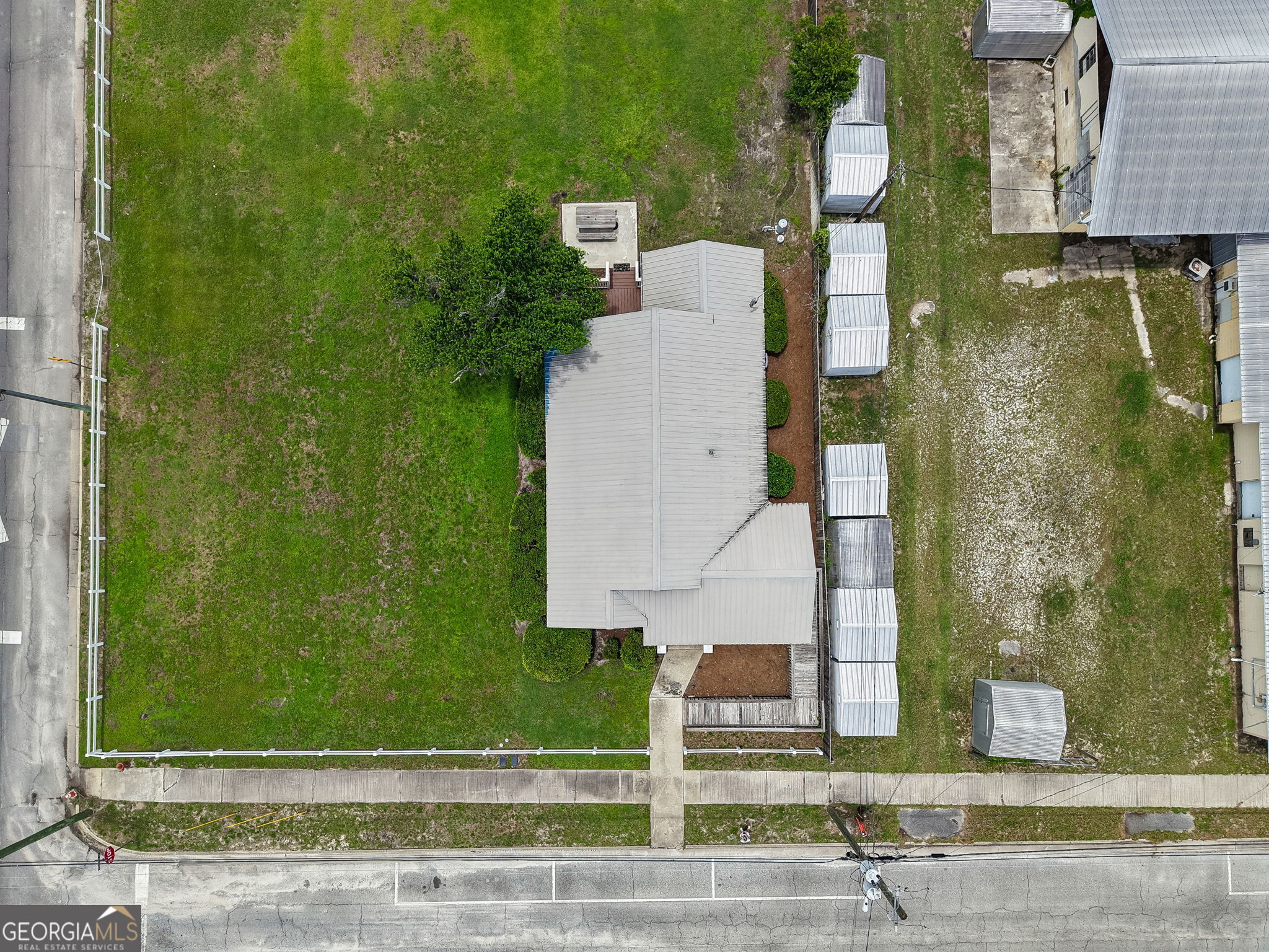 383 First Street Property Photo 32
