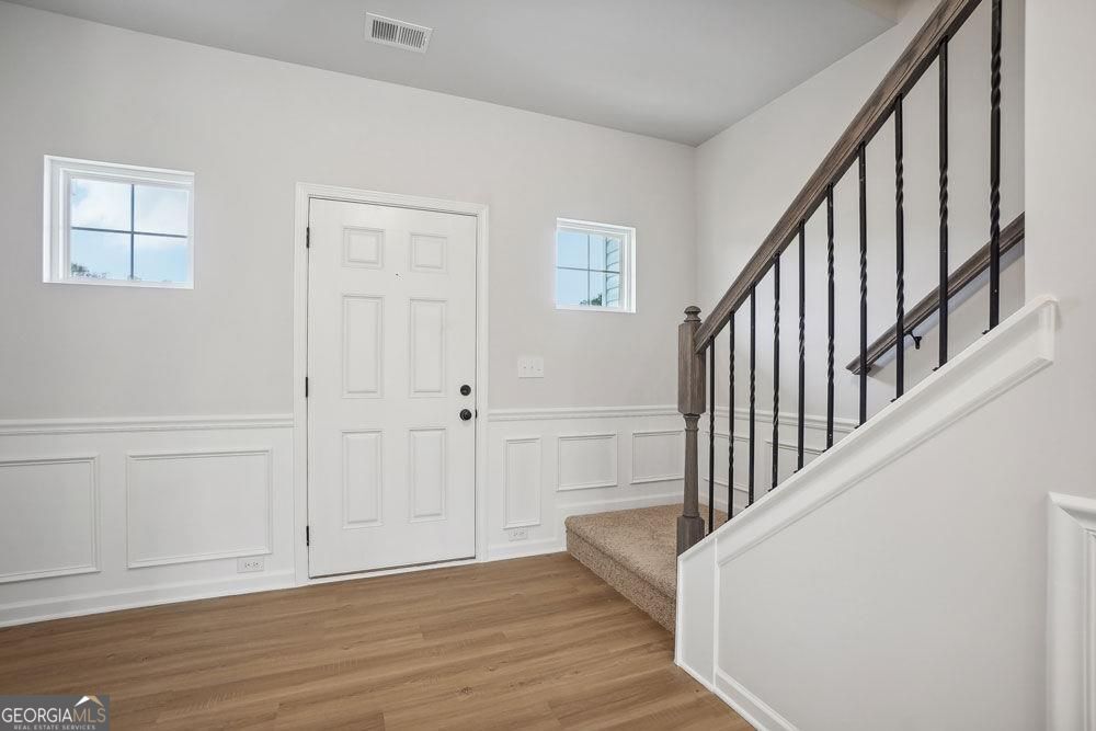 7 Everly Trail Property Photo 5
