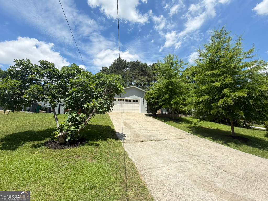 1128 Hillcrest Court Nw Property Photo 2