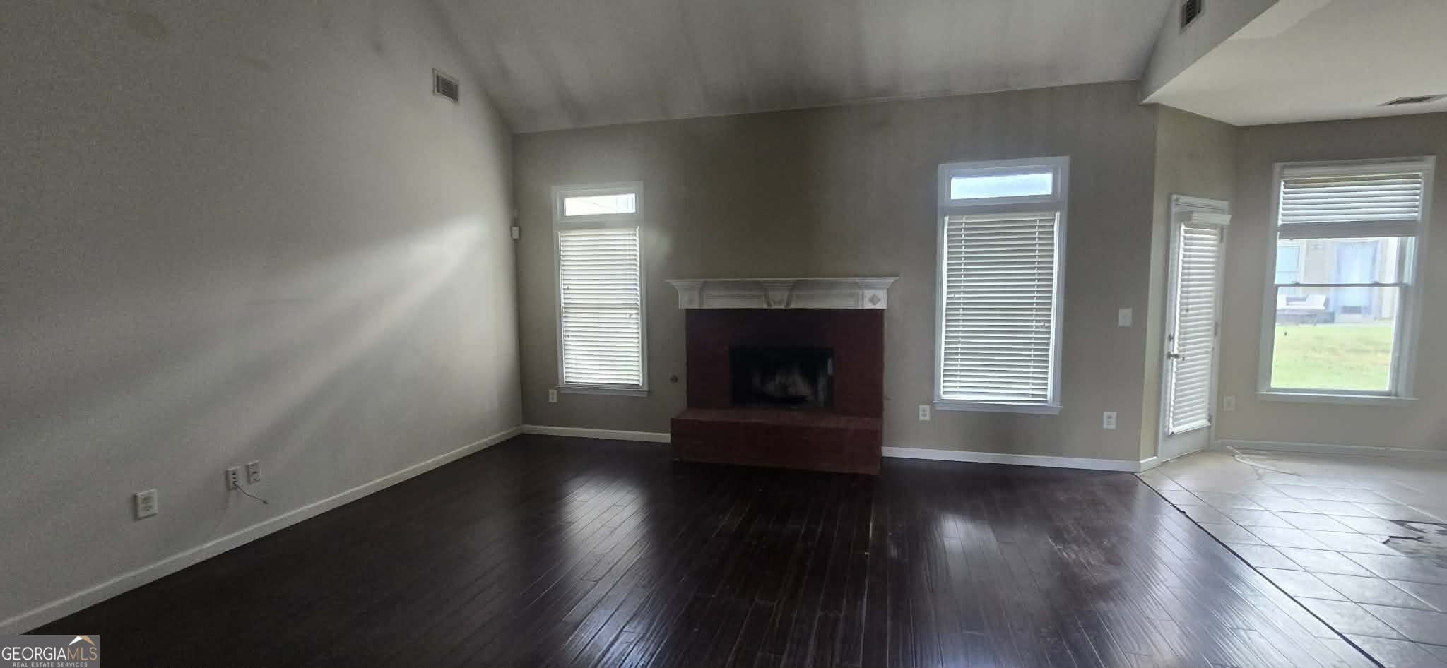 55 Harrison Circle Property Photo 16