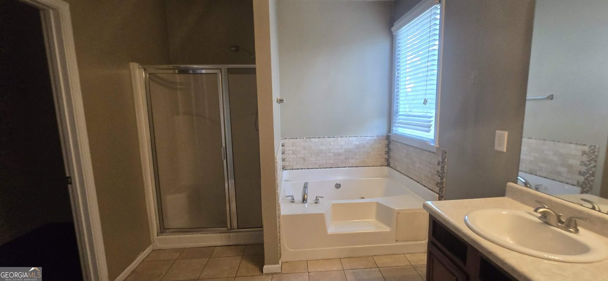 55 Harrison Circle Property Photo 18