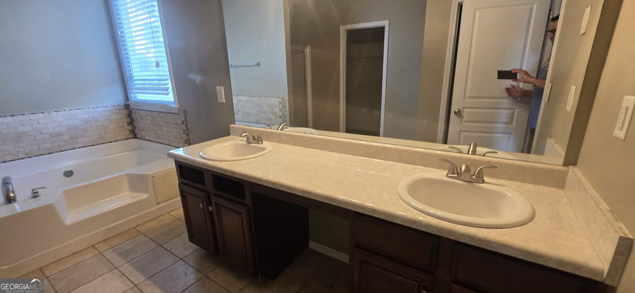 55 Harrison Circle Property Photo 20