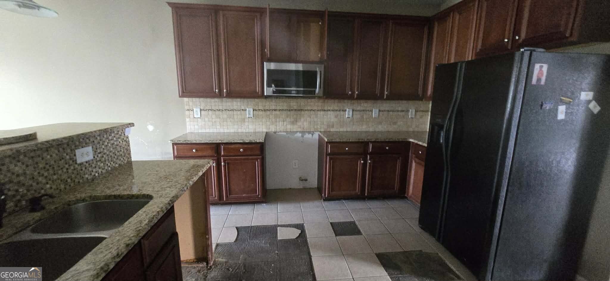 55 Harrison Circle Property Photo 27