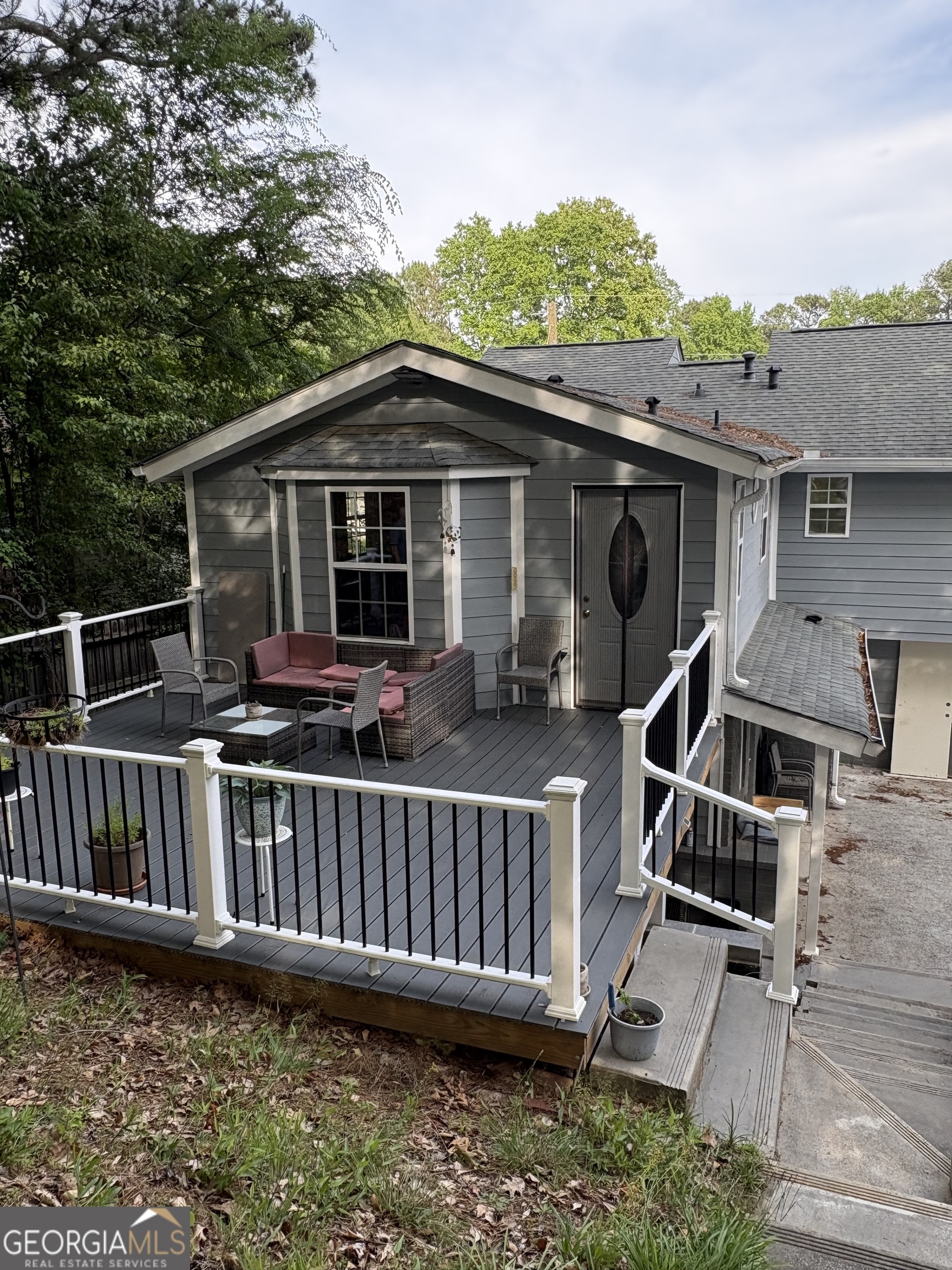 5529 Willow Brook Drive Property Photo 7