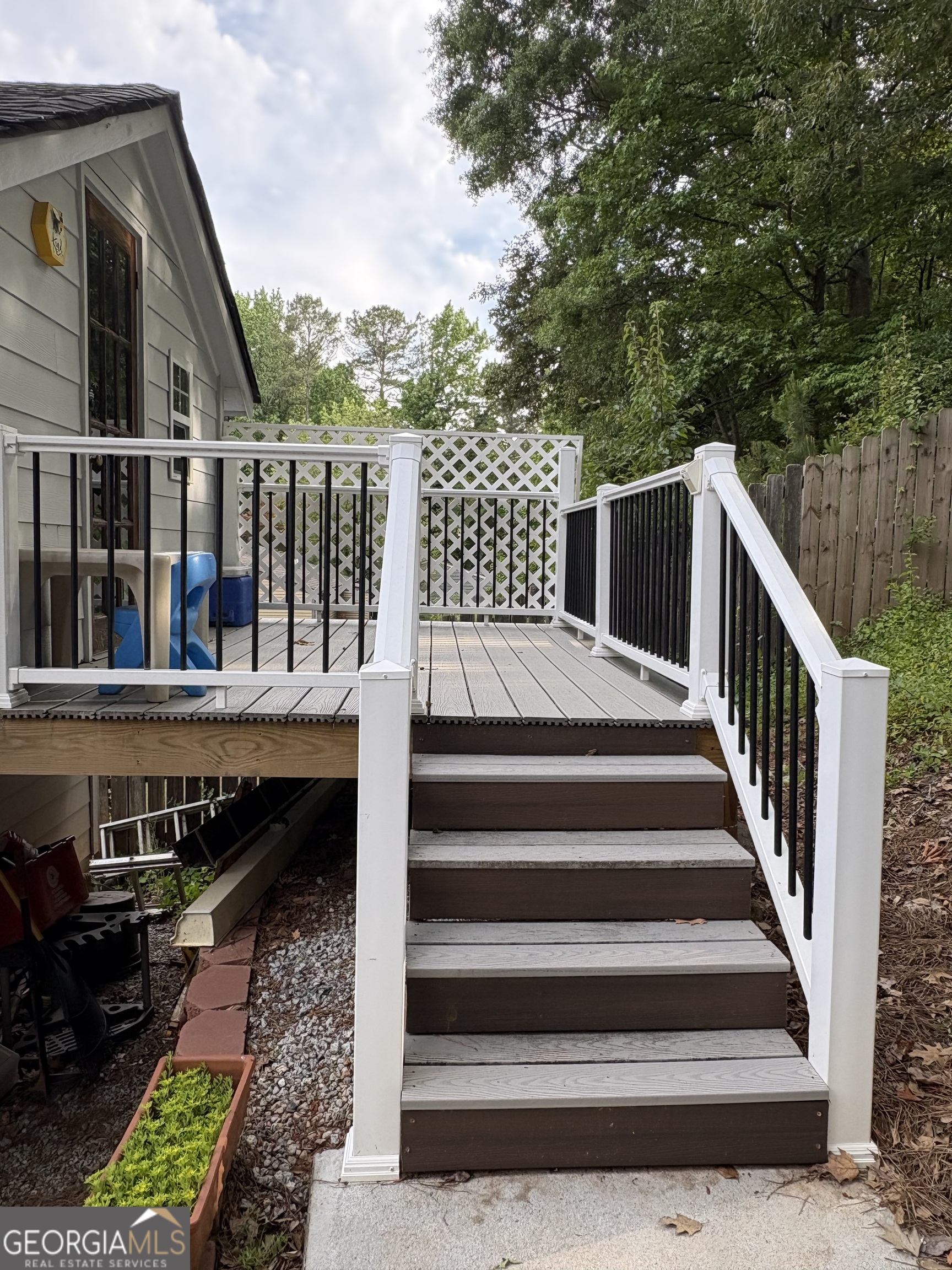 5529 Willow Brook Drive Property Photo 11