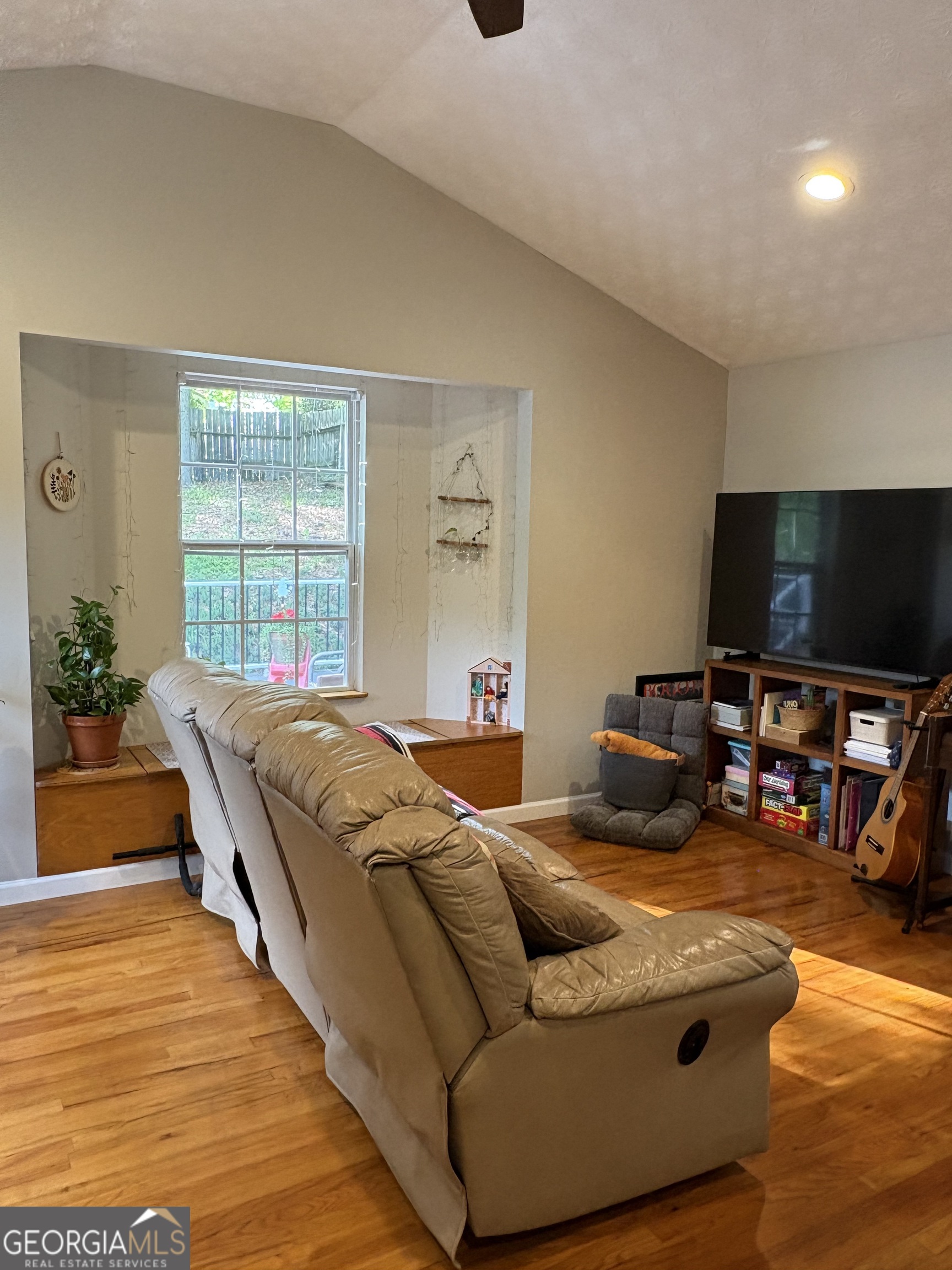 5529 Willow Brook Drive Property Photo 14