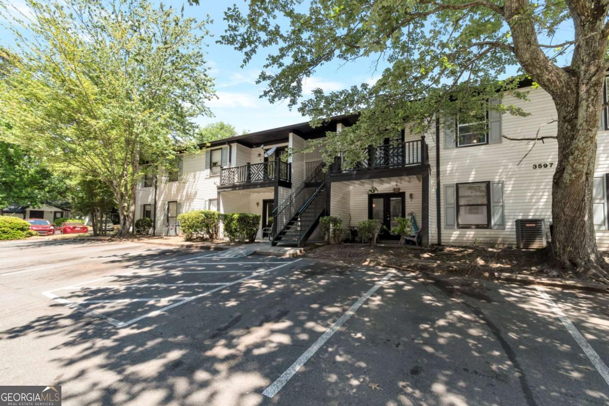 3597 Woodbriar Circle # B