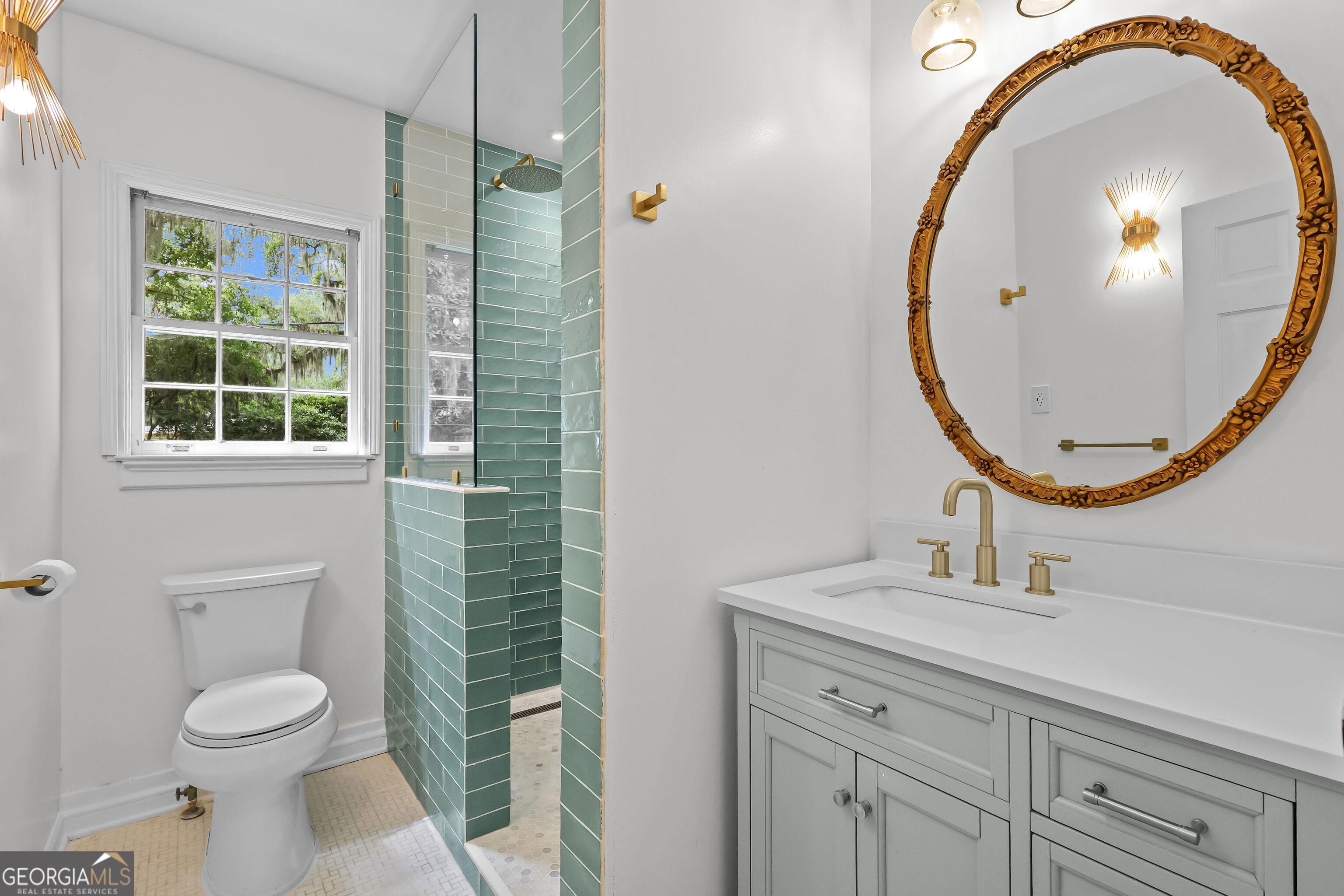 2016 Ash Avenue Property Photo 3