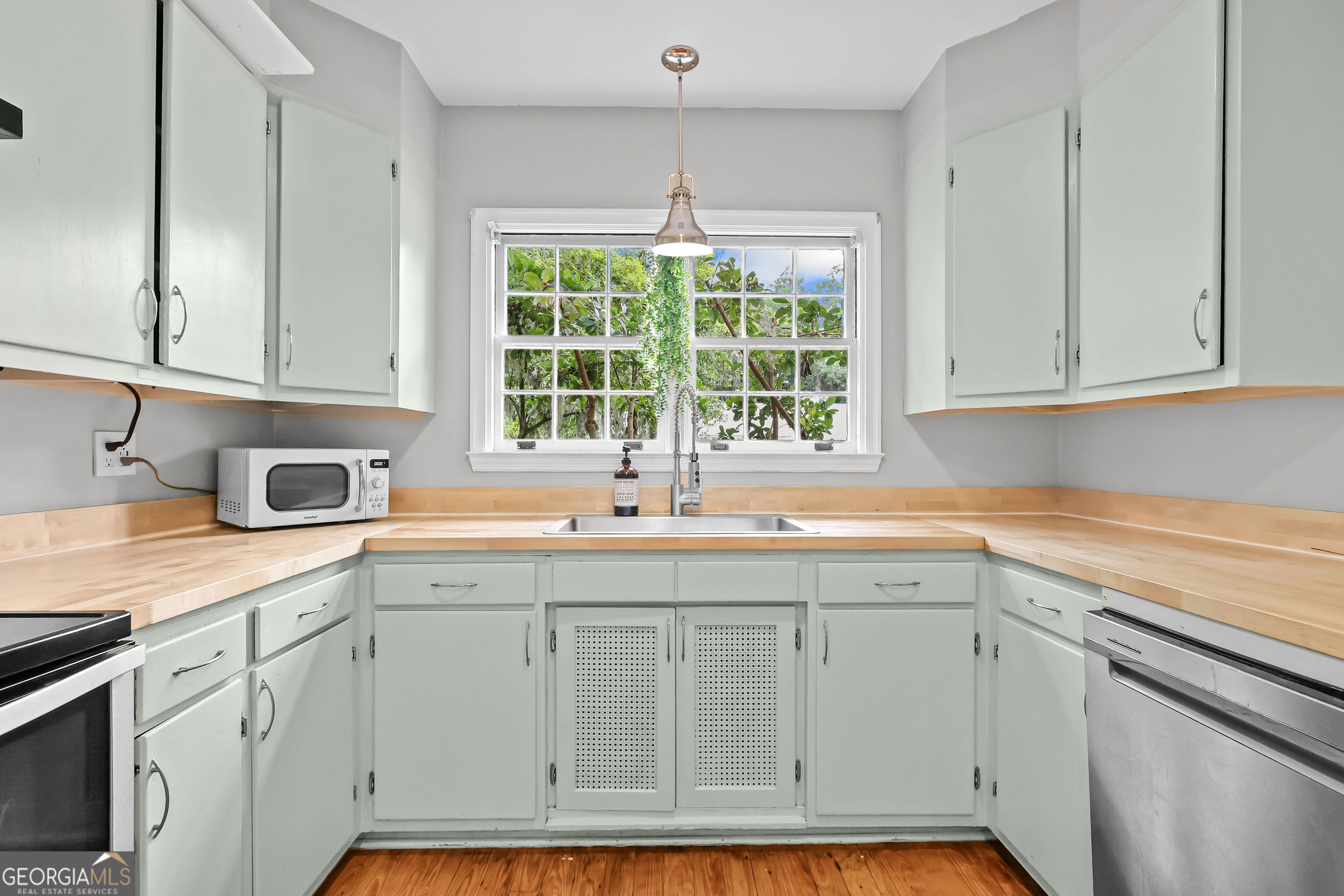 2016 Ash Avenue Property Photo 16