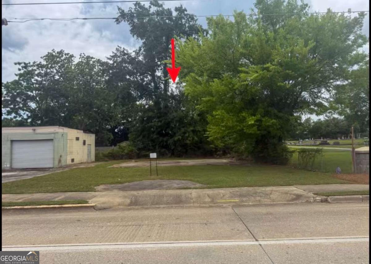 340 Macon Street Property Photo 1