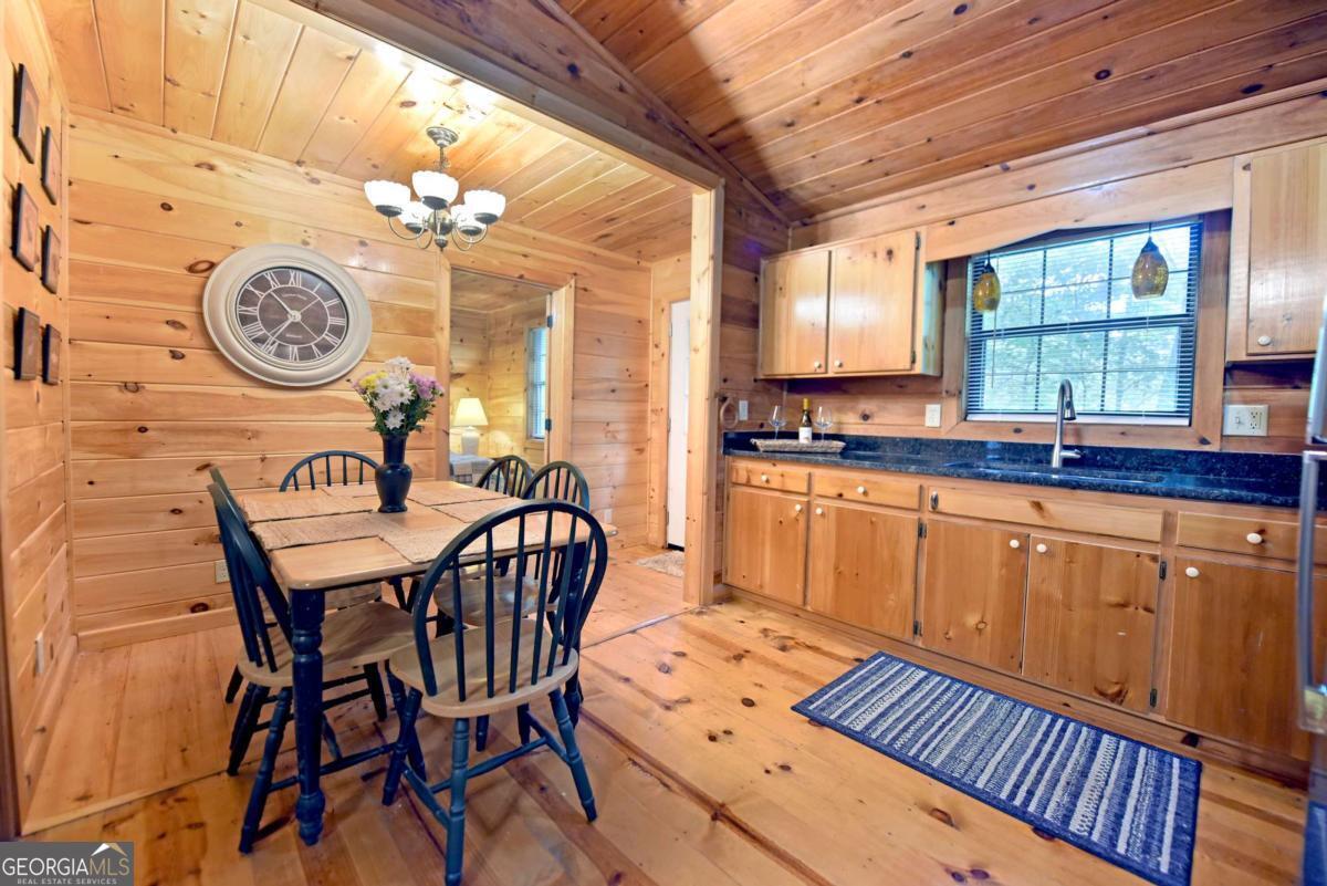 31 Eagle Feather Drive Property Photo 16
