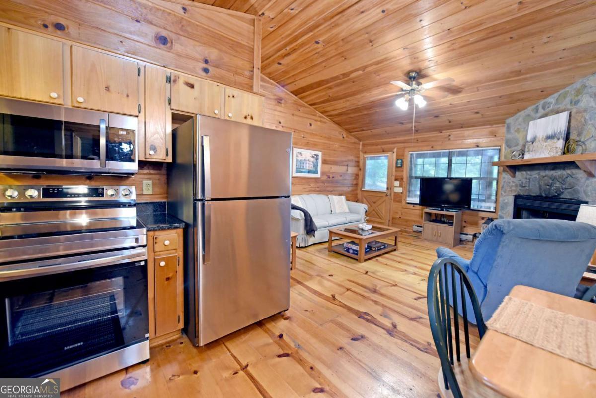 31 Eagle Feather Drive Property Photo 20