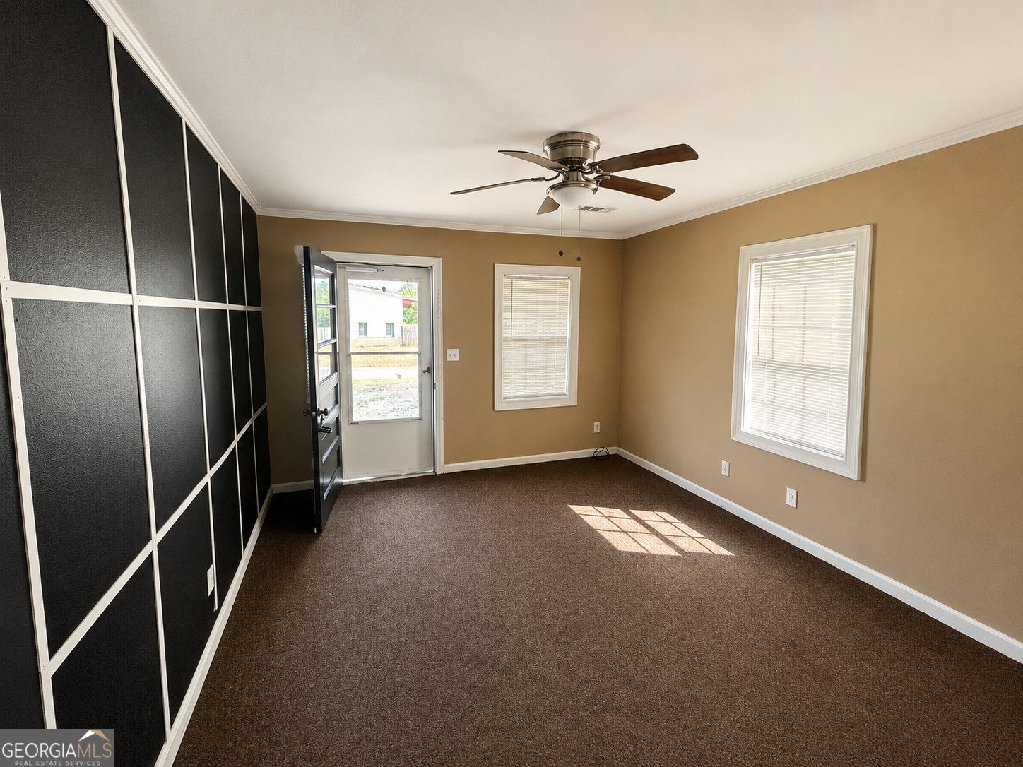 618 Marcus Street Property Photo 6