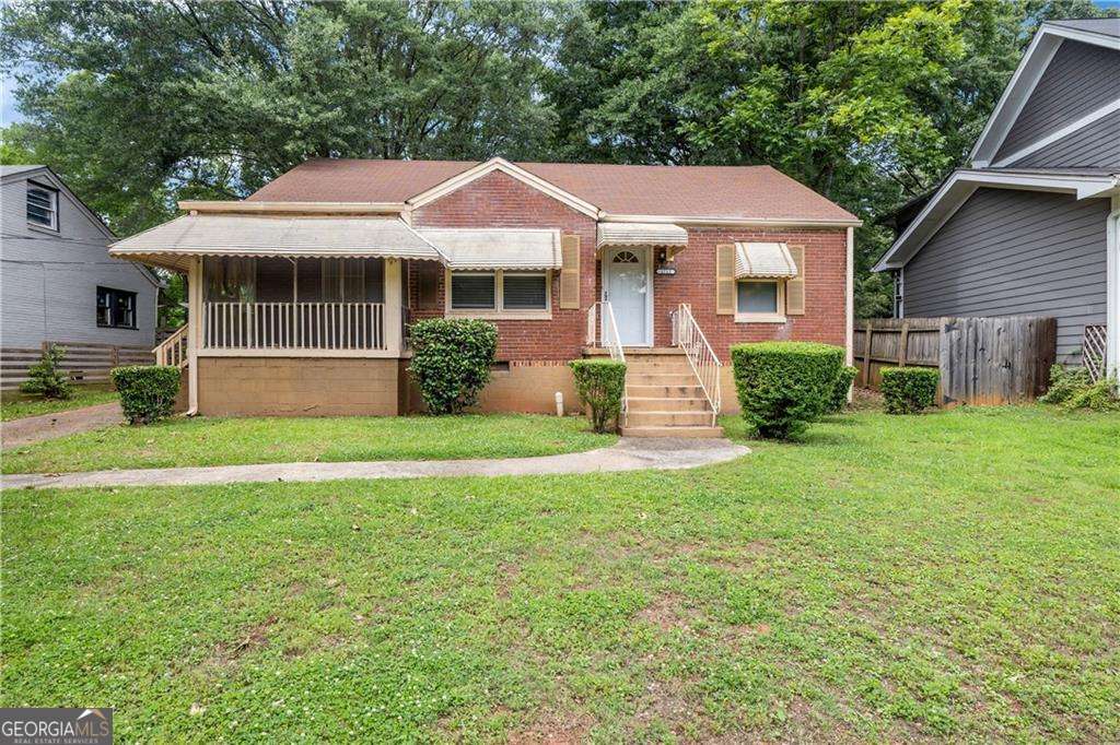 1712 Clifton Way Se Property Photo 1