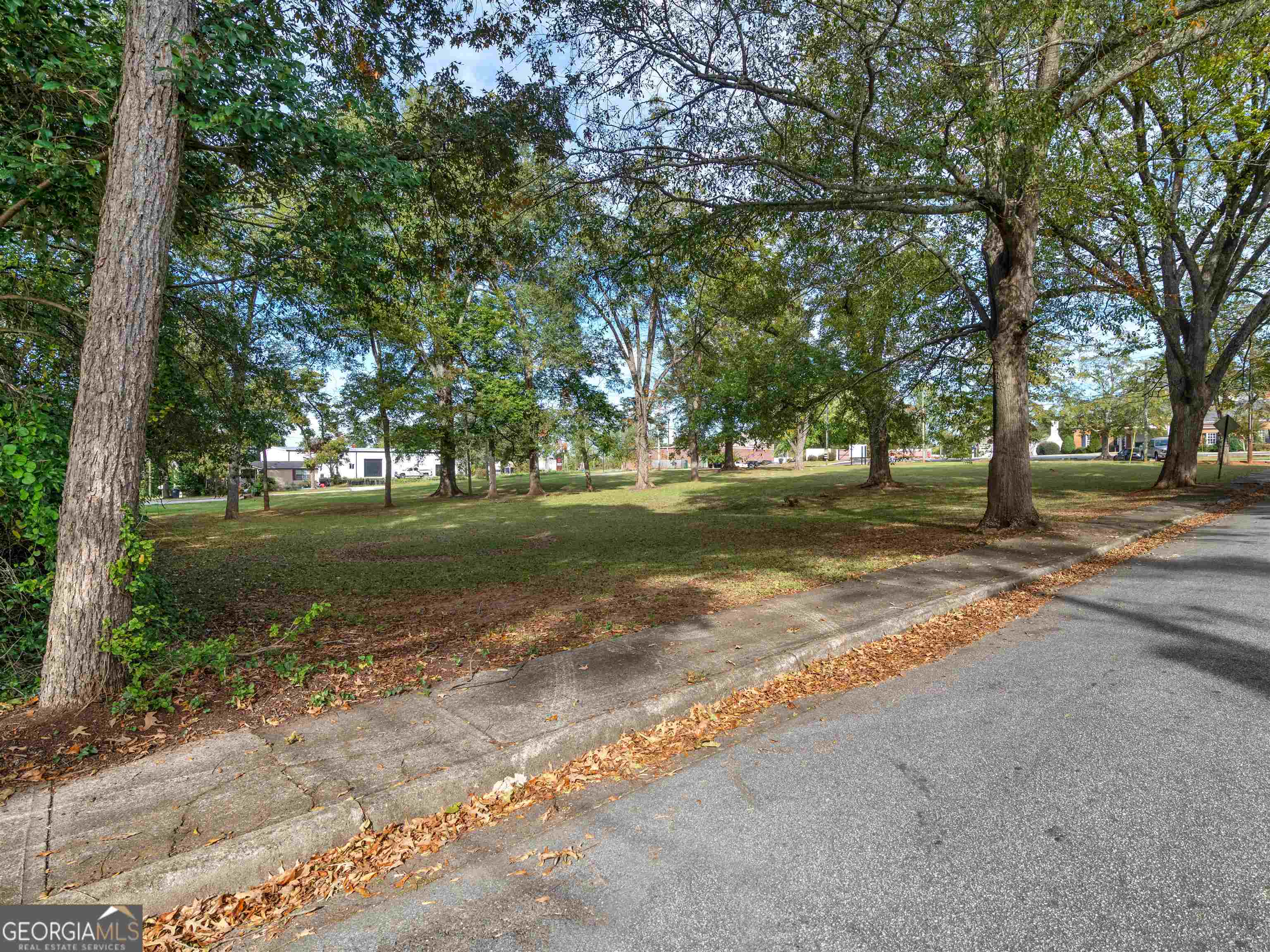 14 N Jackson Street Property Photo 2