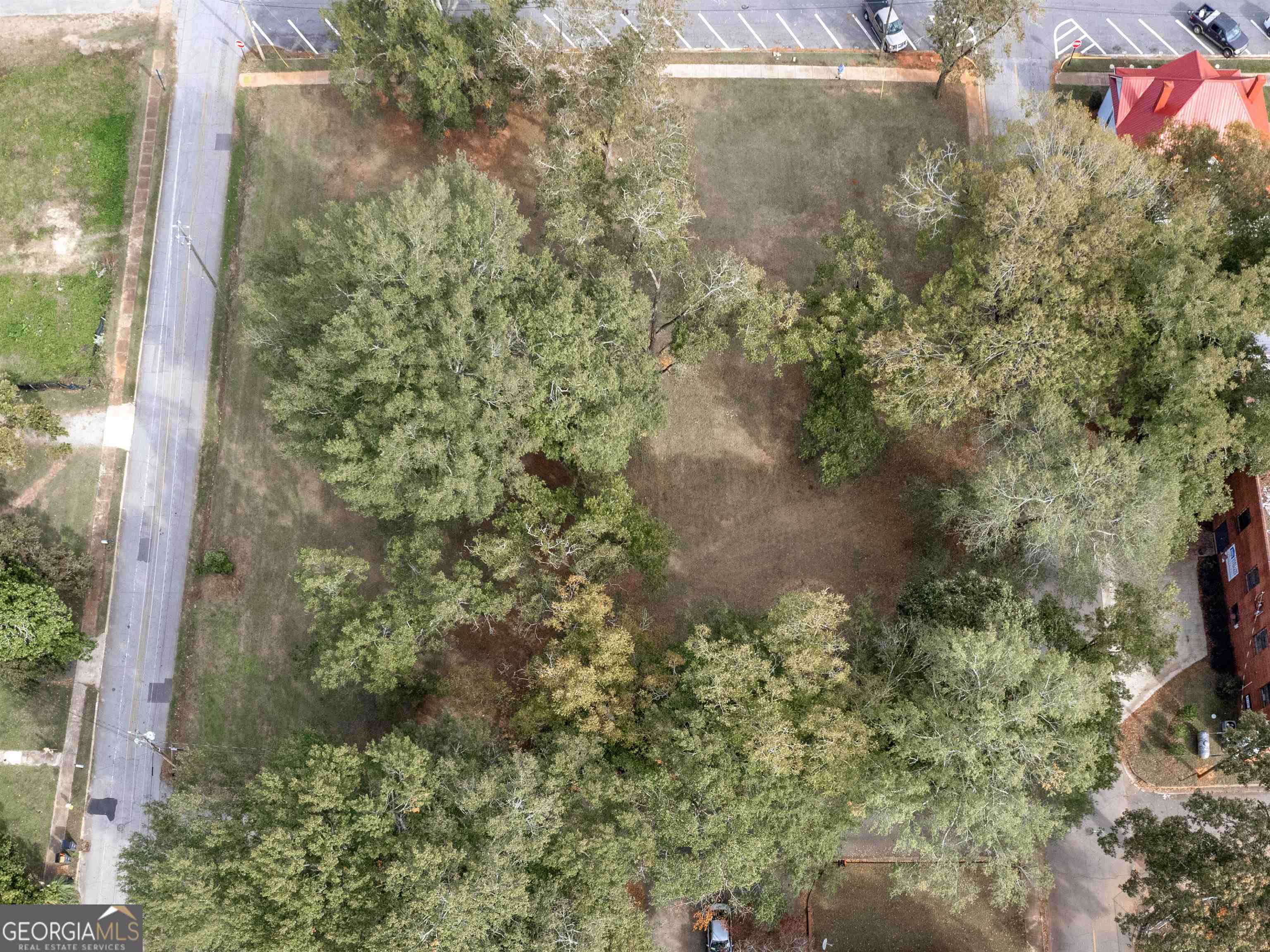 14 N Jackson Street Property Photo 8