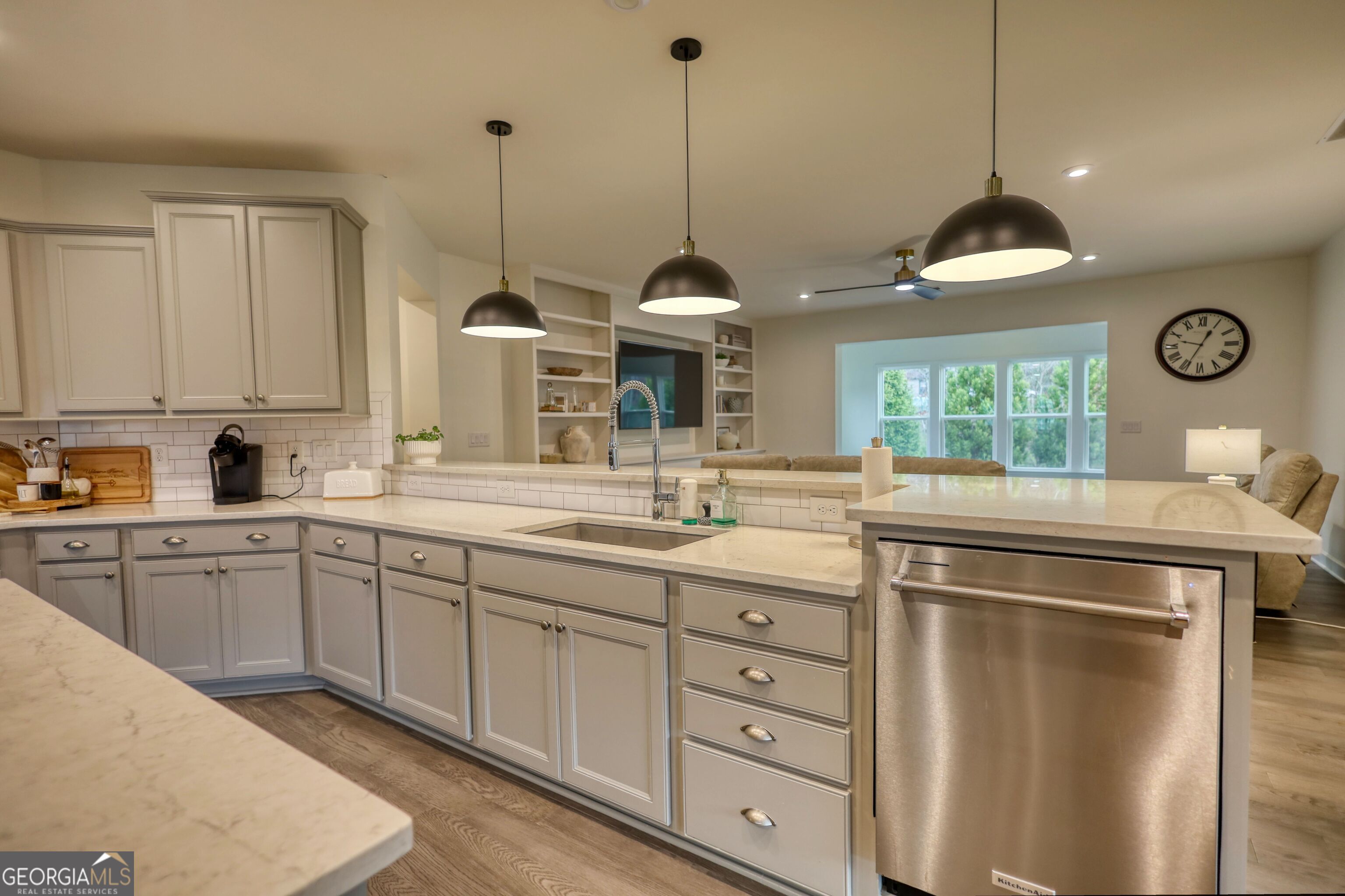 1011 Slip Path Property Photo 14