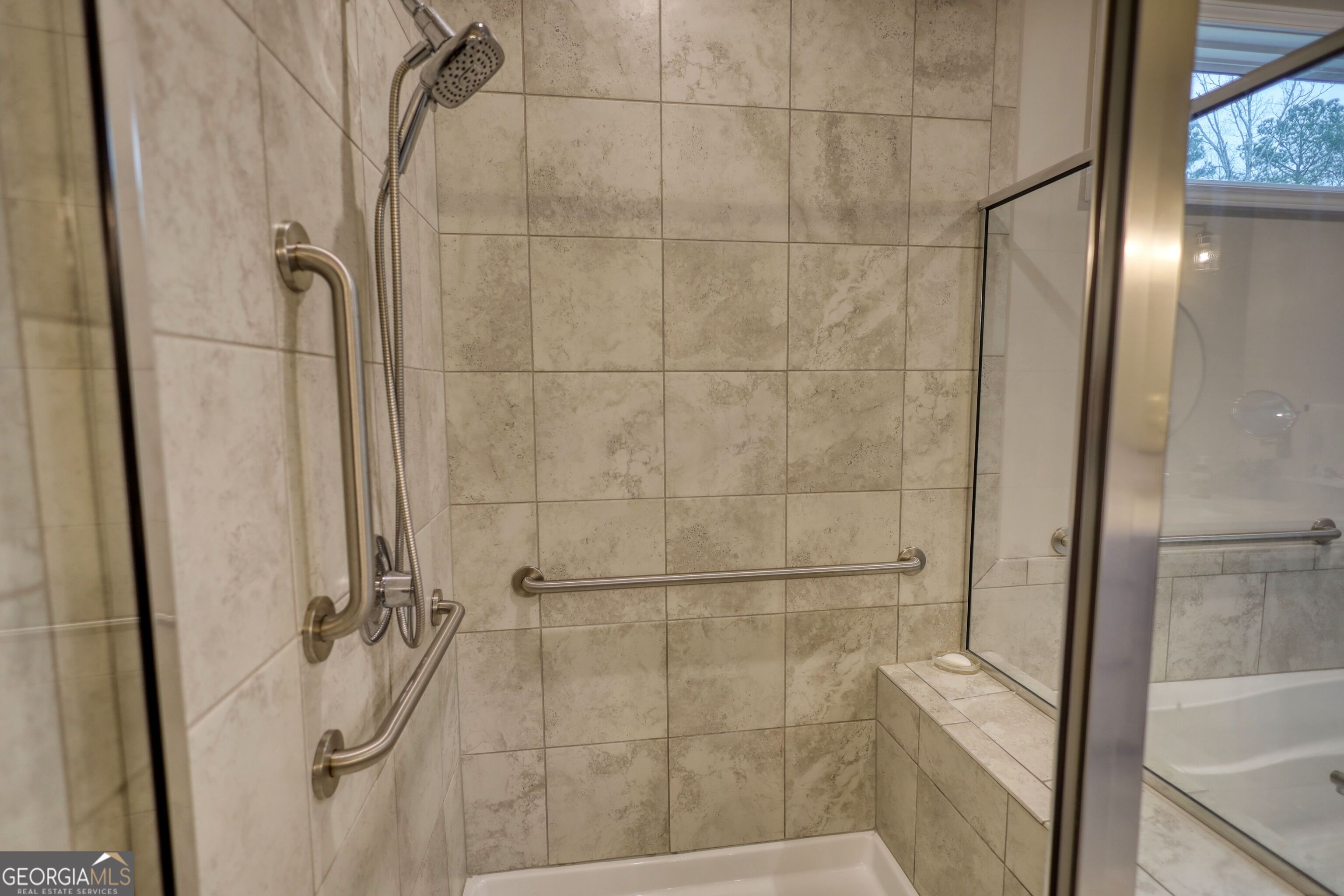 1011 Slip Path Property Photo 36