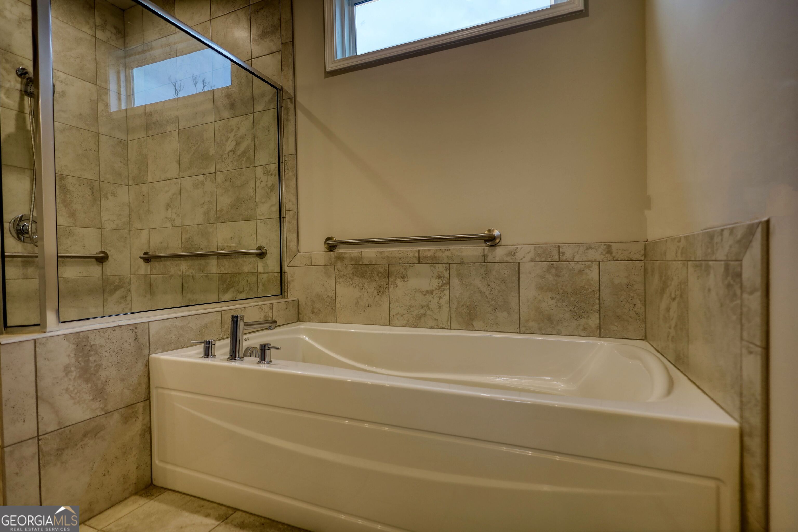 1011 Slip Path Property Photo 39