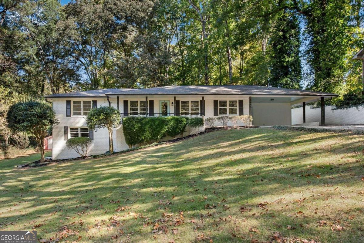 6445 Sherwood Trail Property Photo 1