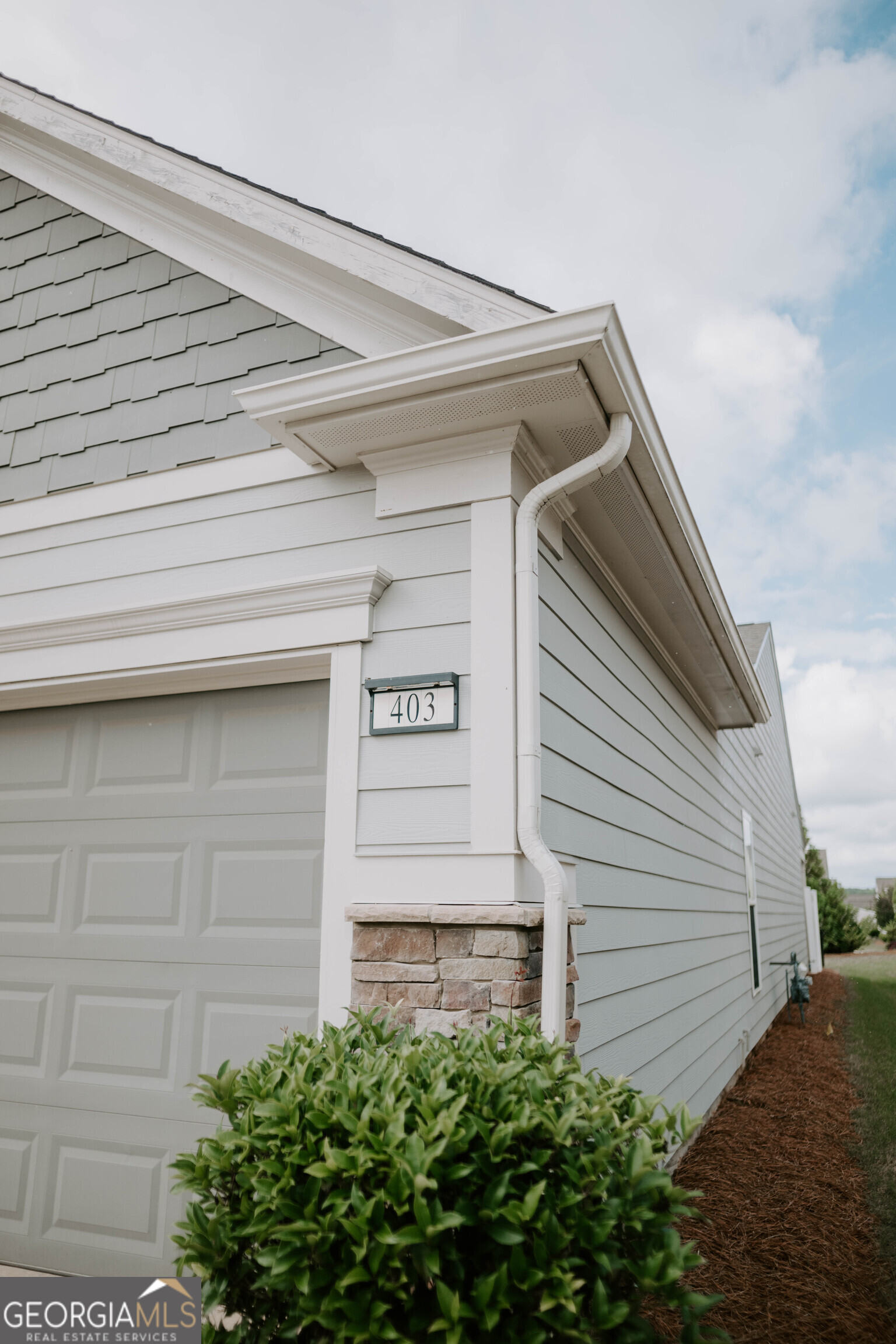 403 Chestatee Court Property Photo 8