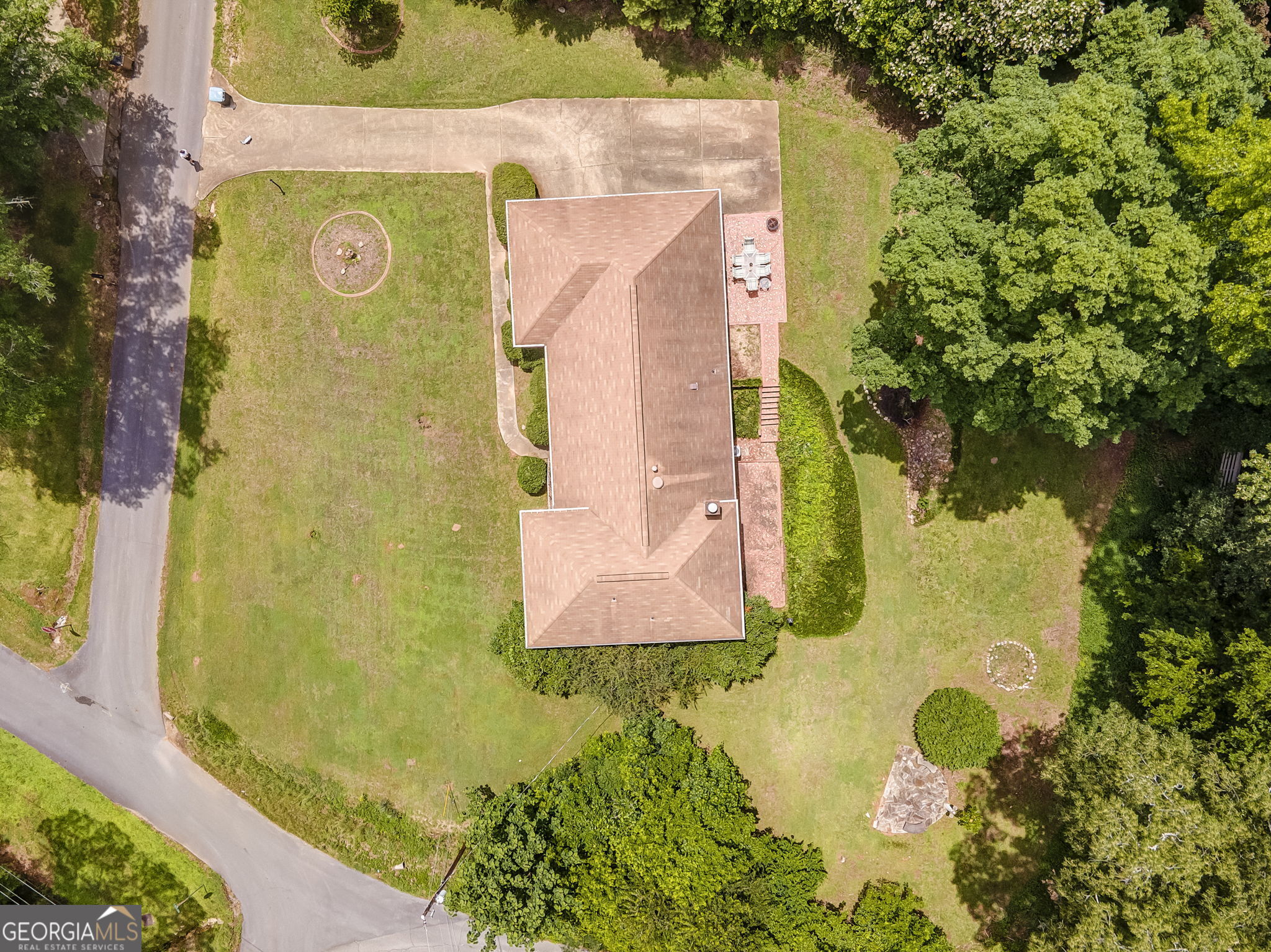 13 Pine Park Drive Se Property Photo 2