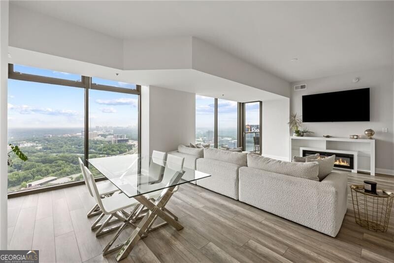 270 17th Streets Nw # 3604 Property Photo 13