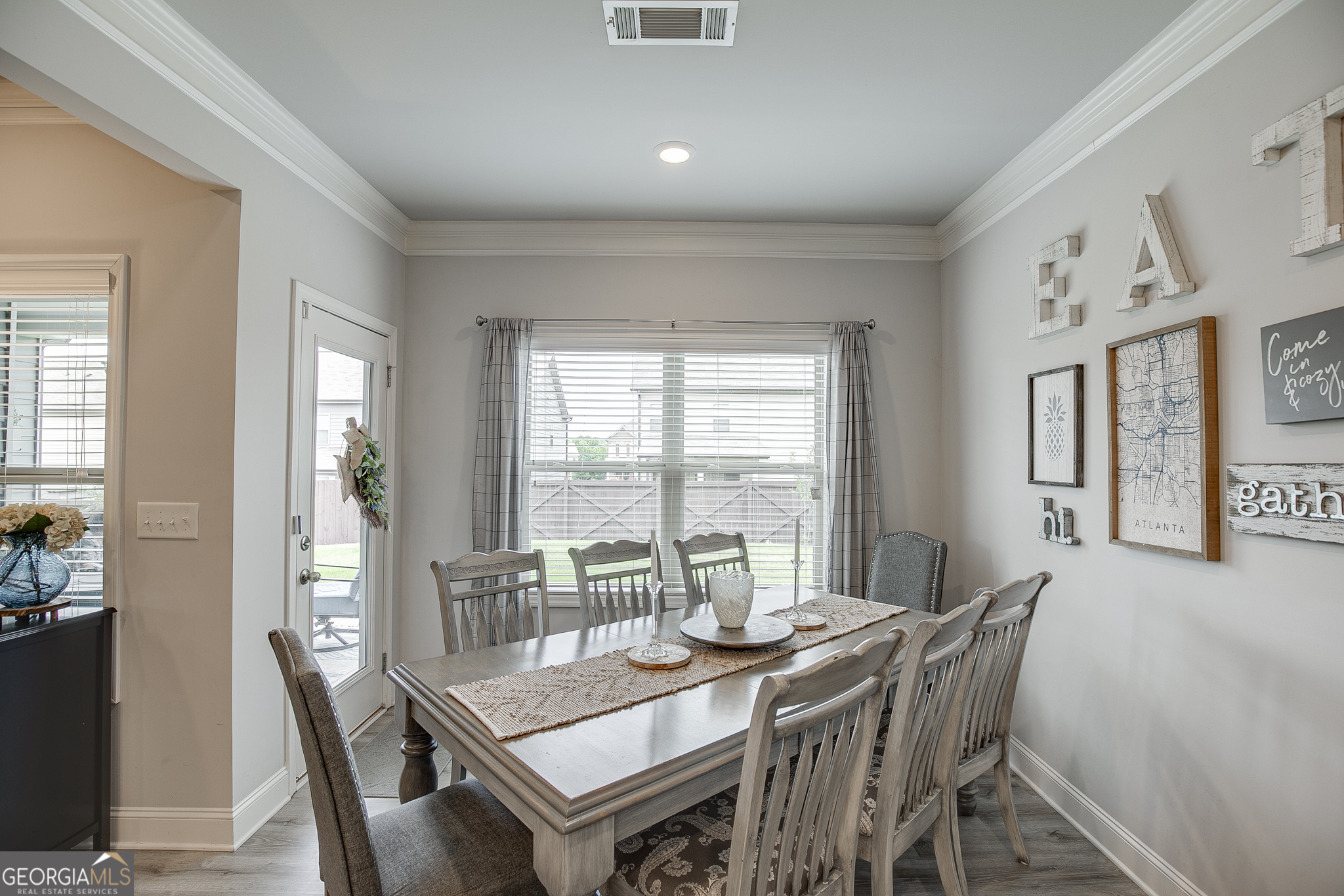 6937 Lancaster Crossing Property Photo 14