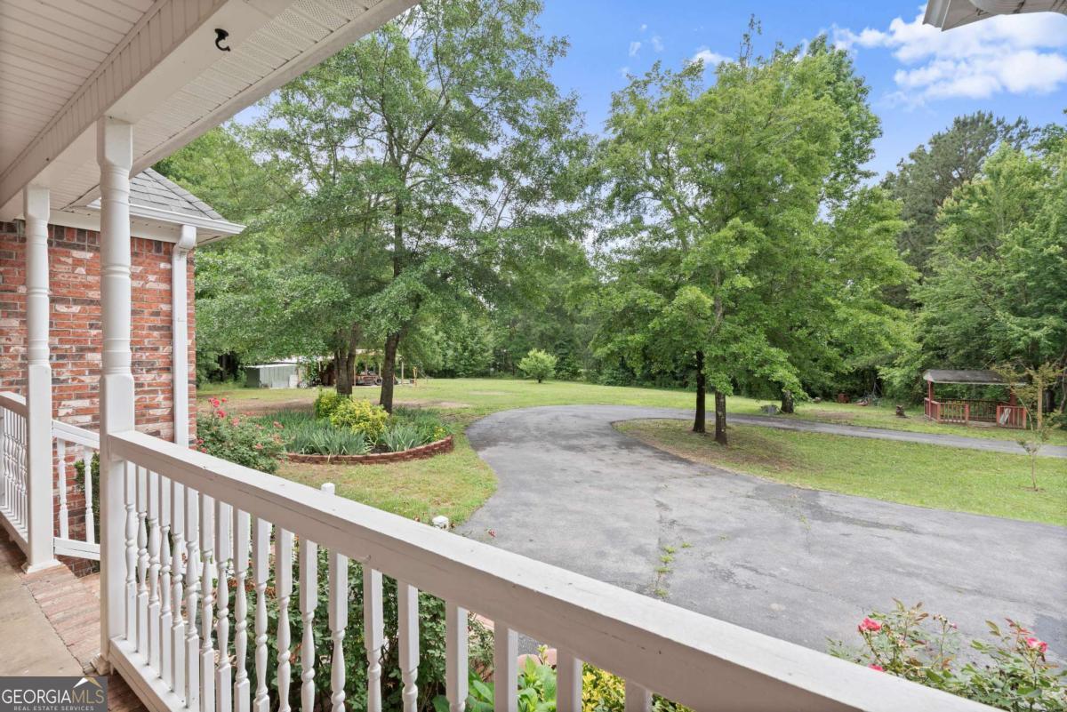 577 Everett Springs Road Sw Property Photo 7