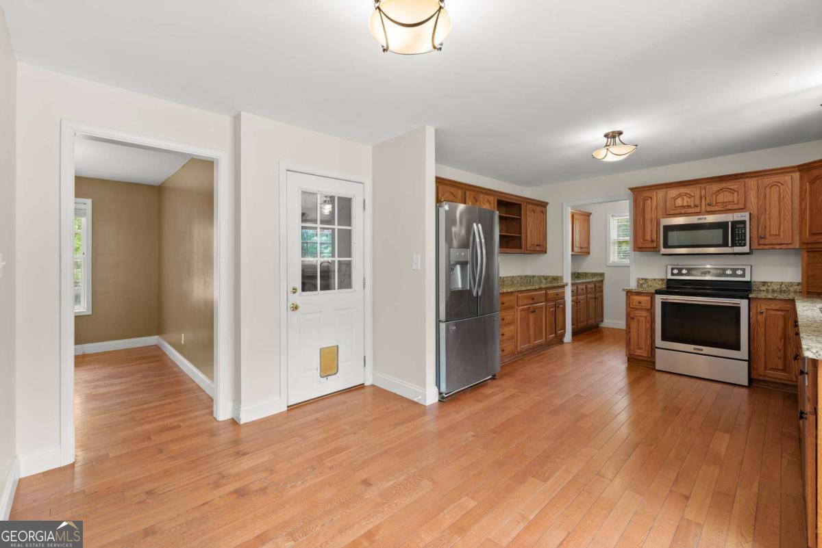 577 Everett Springs Road Sw Property Photo 16