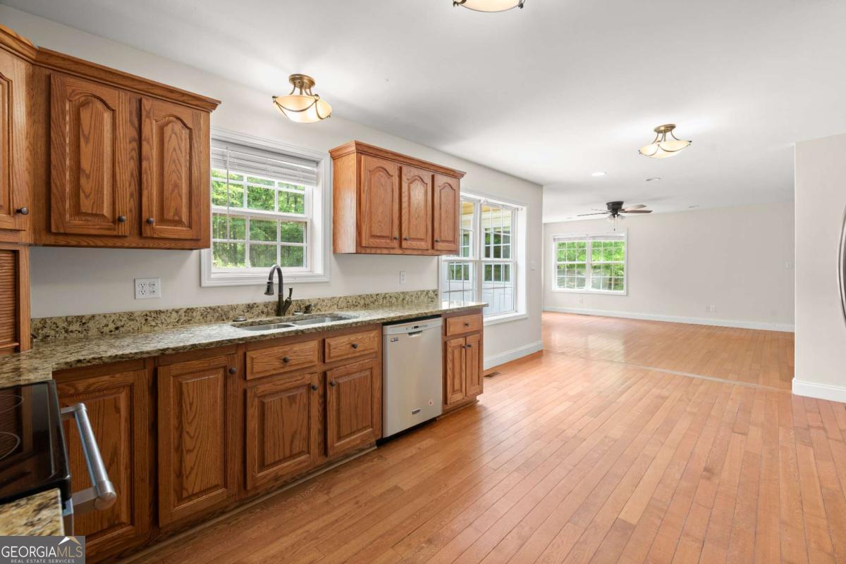 577 Everett Springs Road Sw Property Photo 20
